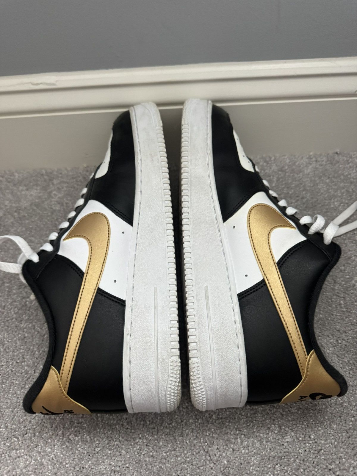 Nike Black & Gold Nike Air Force 1 Size US 12 / EU 45 - 6 Thumbnail