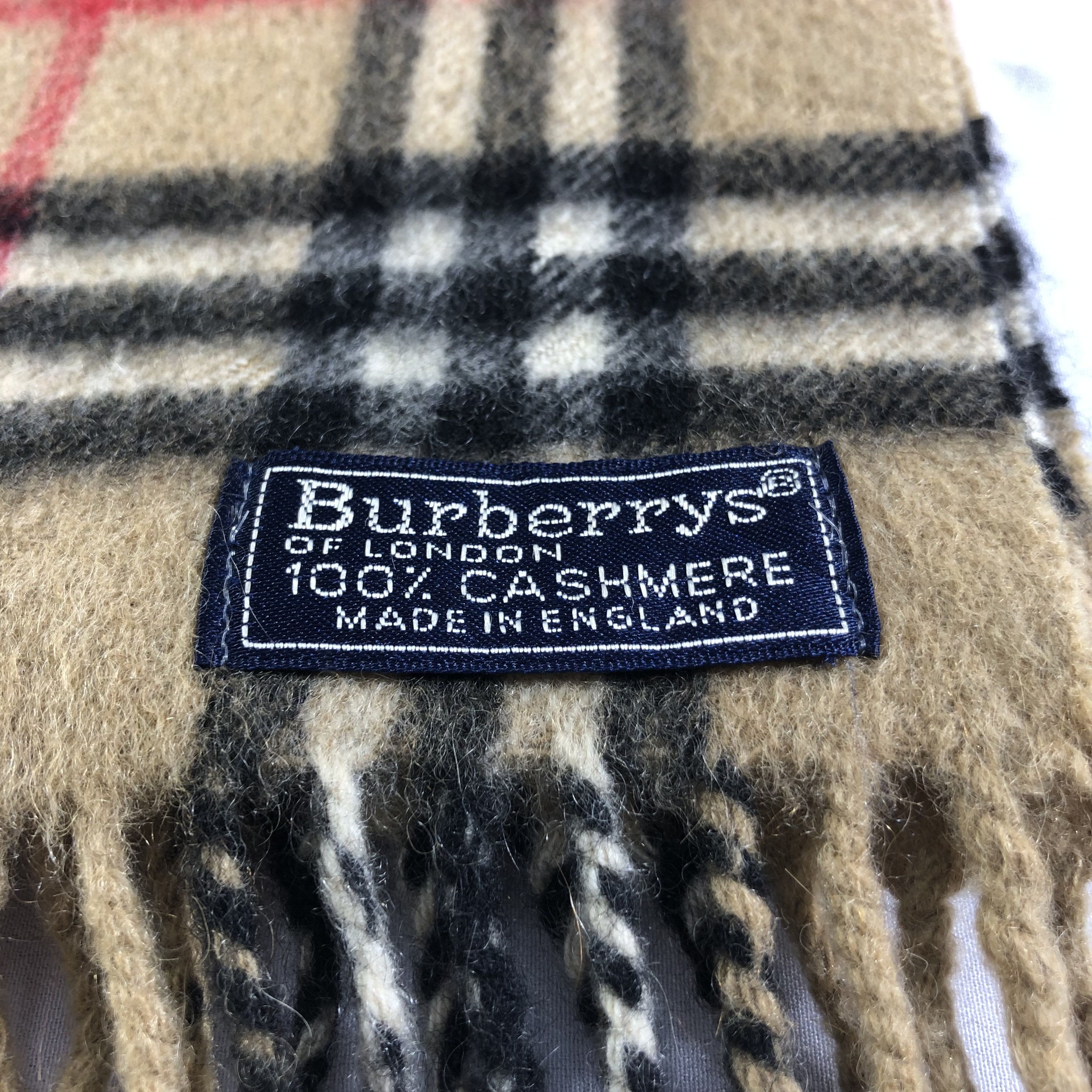 Burberry Burberrys Nova Check Tan Cashmere Scarf Muffler V2298 Size ONE SIZE - 4 Thumbnail