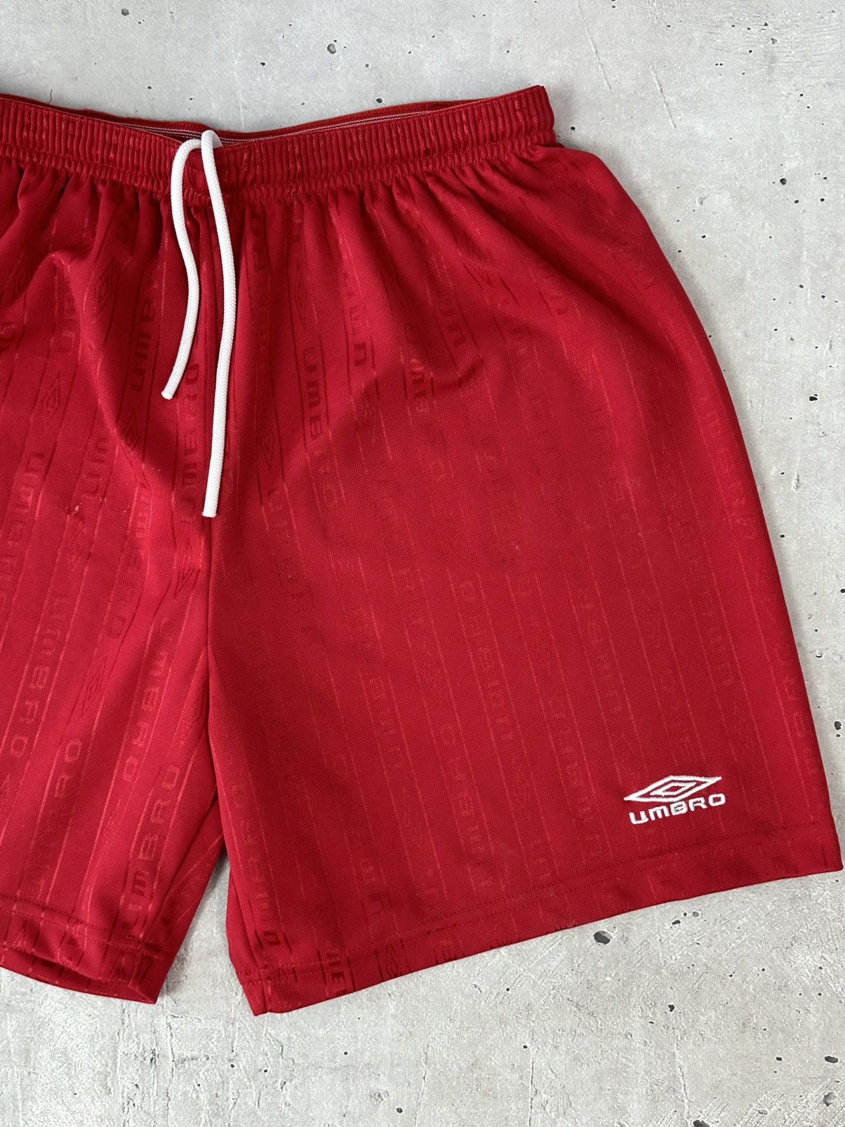 Umbro Vintage Umbro Monogram Red Soccer Jersey Shorts Size US 34 / EU 50 - 2 Thumbnail