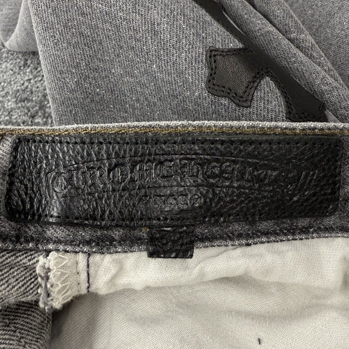 Chrome Hearts Chrome Hearts Grey Levi‘s 501 Black Patch Denim Size US 31 - 10 Thumbnail