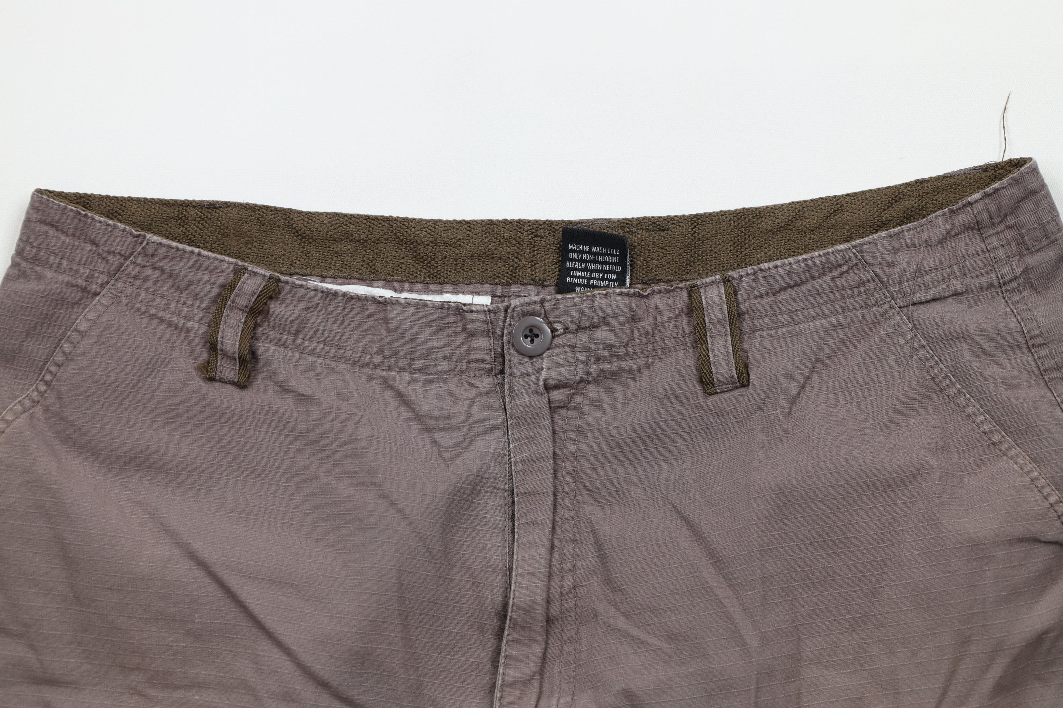 Vintage Vintage Y2K Streetwear Faded Ripstop Baggy Cargo Shorts Gray Size US 38 / EU 54 - 2 Thumbnail