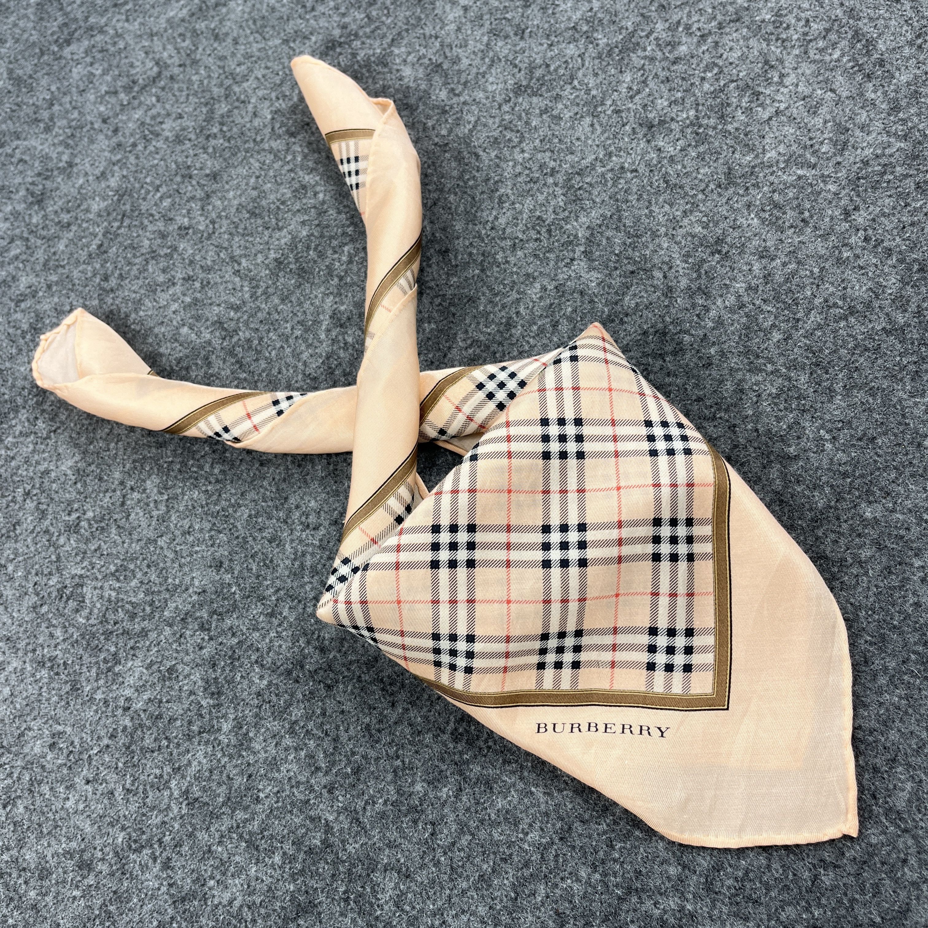 Burberry Burberry Handkerchief / Bandana / Neckerchief B999 Size ONE SIZE - 8 Thumbnail