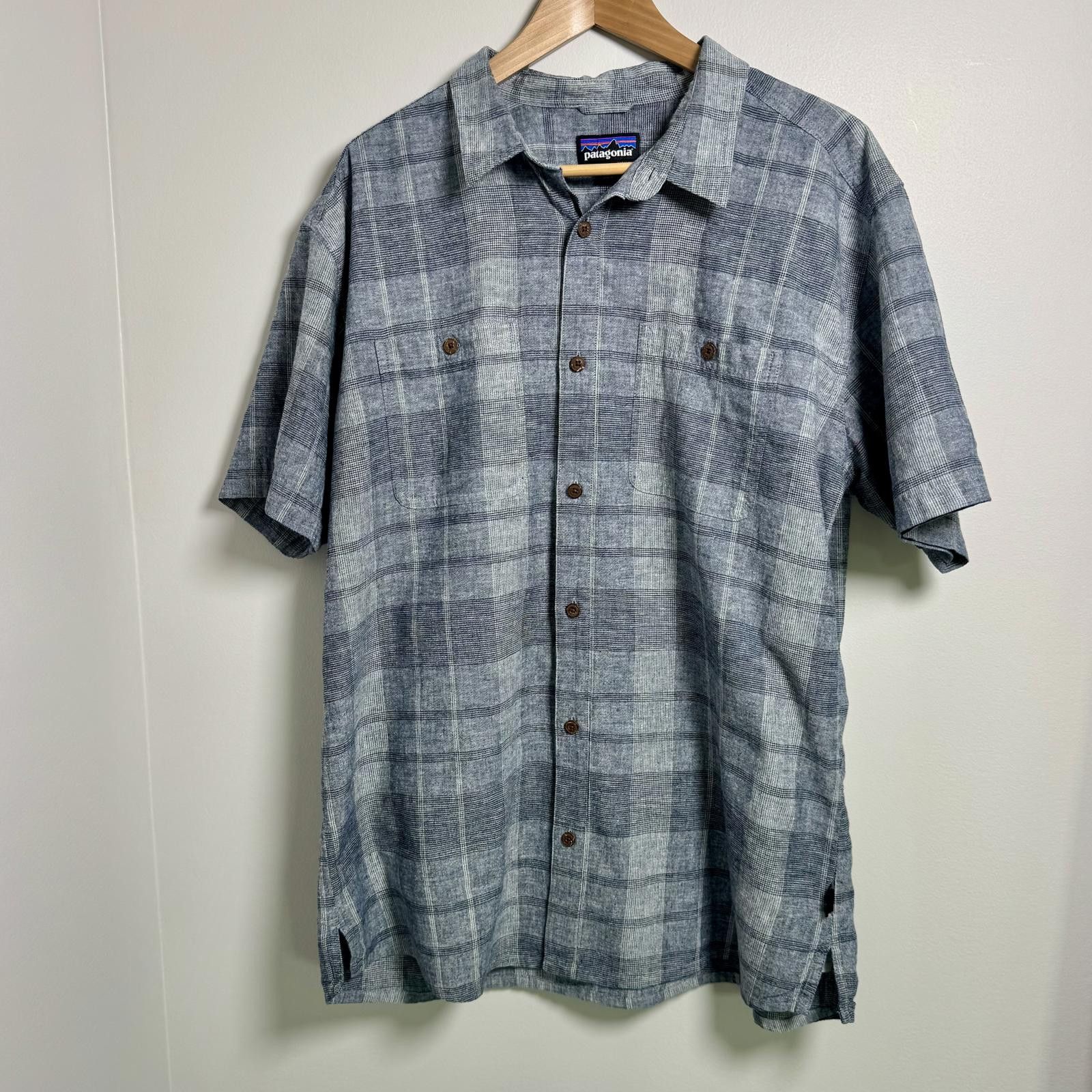 Patagonia Patagonia Men's Gray Plaid Short Sleeve Button-Up Shirt XL Size US L / EU 52-54 / 3 - 6 Thumbnail