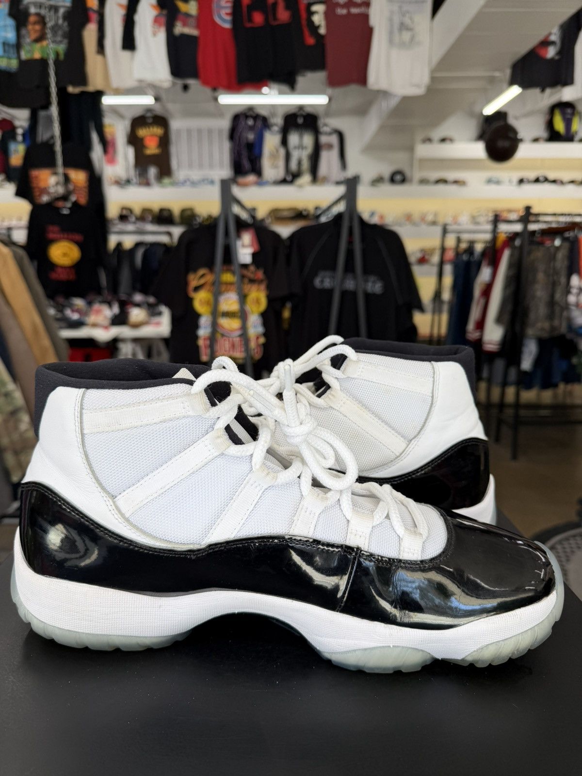 Jordan Brand Air Jordan 11 Concord Size 13 (2018) Size US 13 / EU 46 - 3 Thumbnail