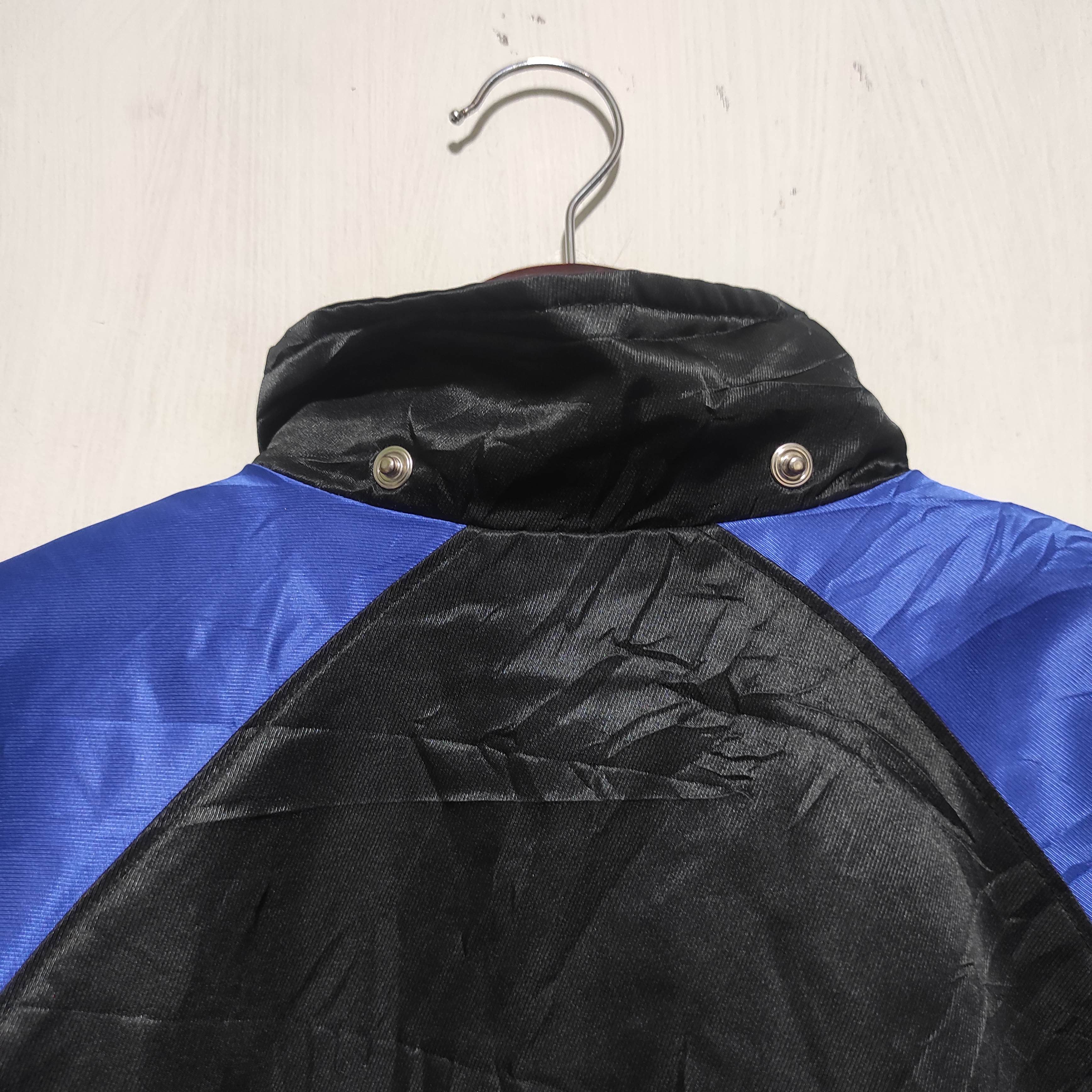 Umbro Vintage Umbro Long Jacket Size US S / EU 44-46 / 1 - 17 Thumbnail