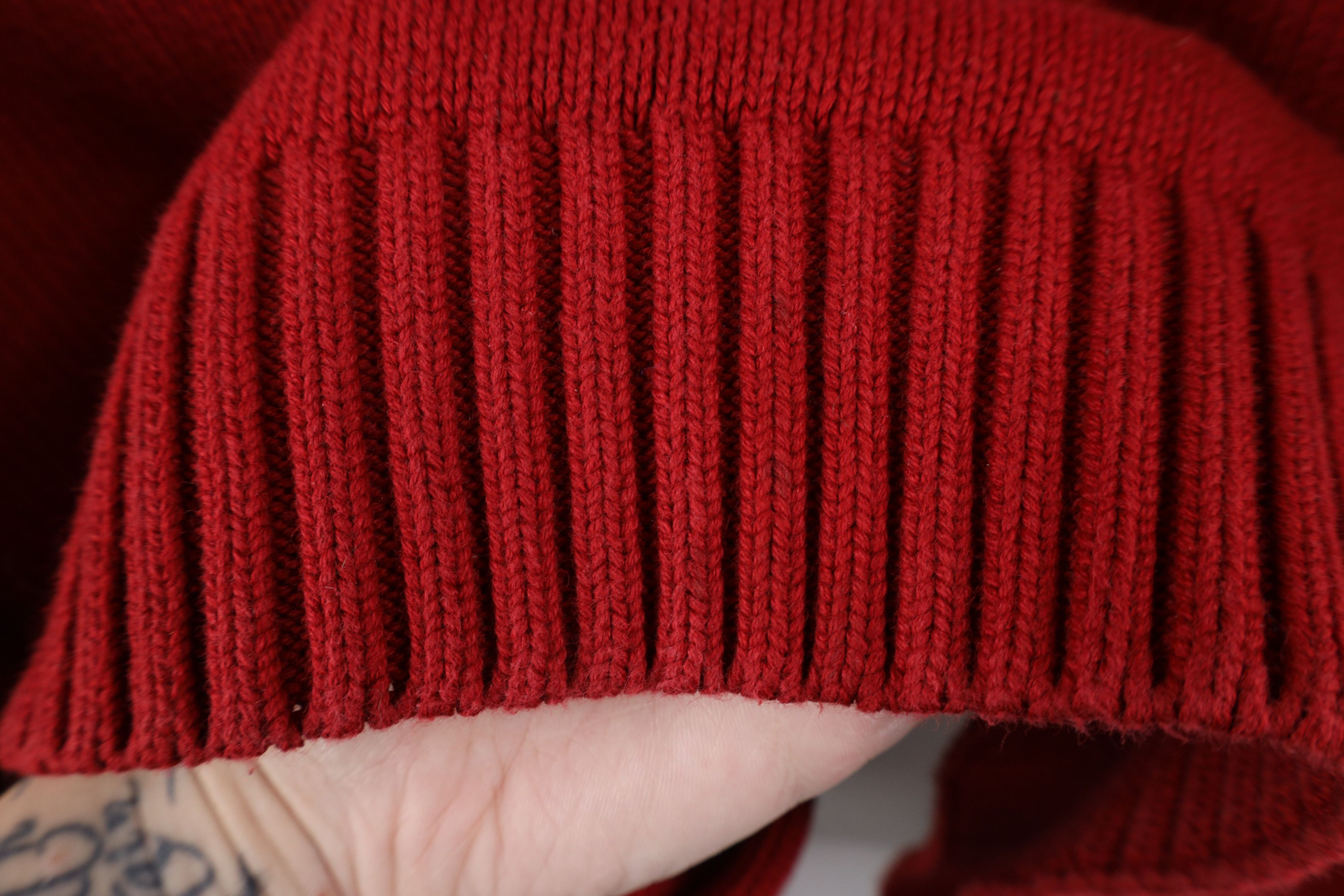 Tommy Hilfiger Vintage 90s Tommy Hilfiger Heavyweight Knit Sweater Red Size US L / EU 52-54 / 3 - 6 Thumbnail
