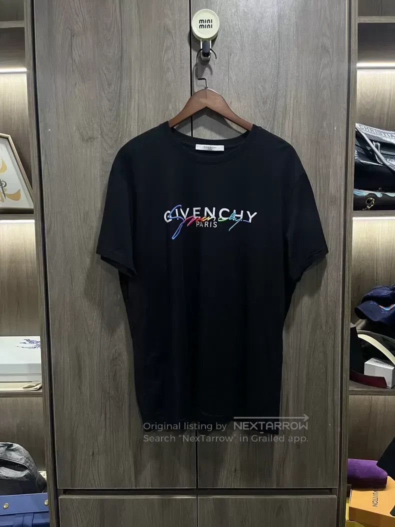 Givenchy Givenchy Rainbow embroidery short sleeve Size US L / EU 52-54 / 3 - 1 Thumbnail