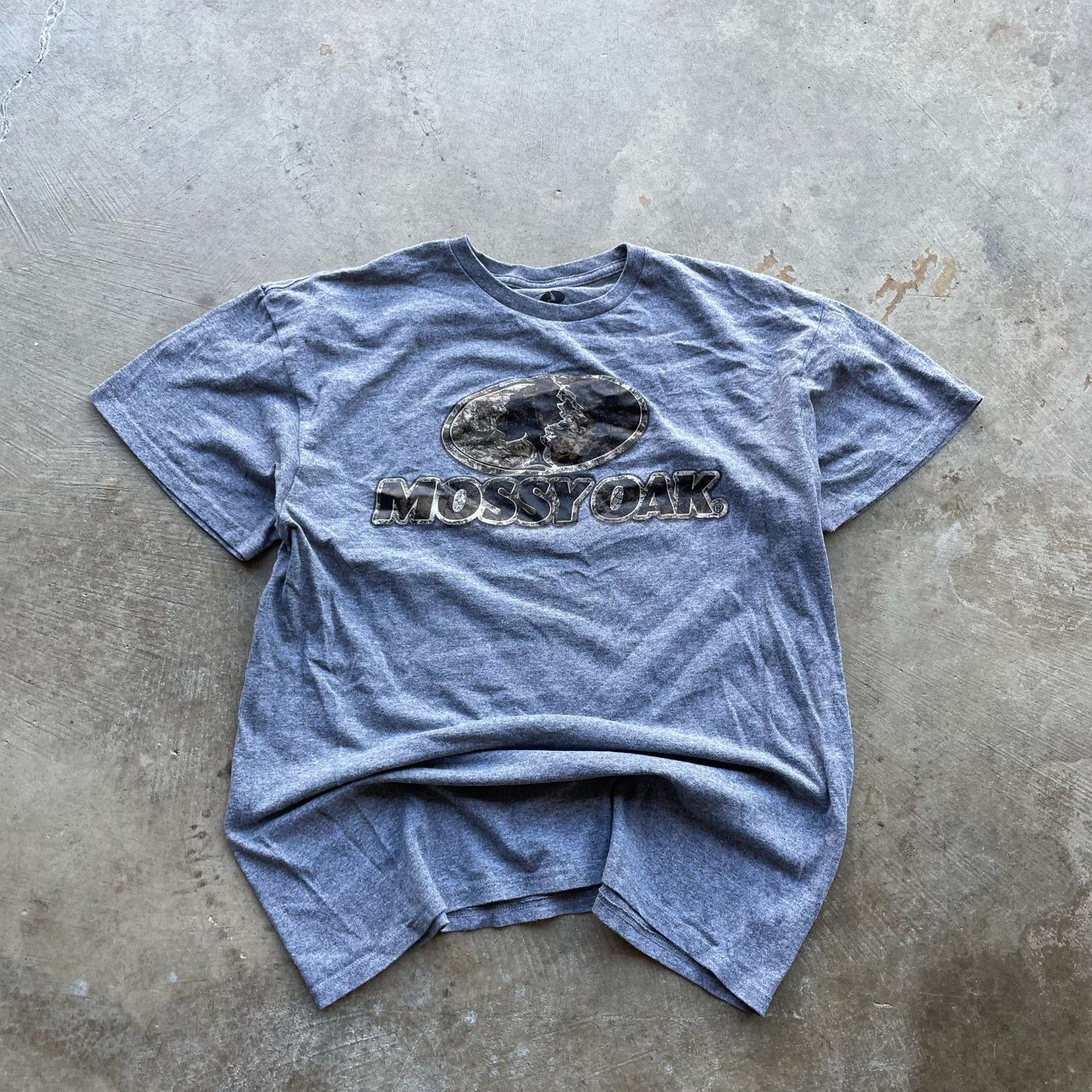 Vintage MOSSY OAK CAMO GRAY TEE SHIRT ESSENTIAL SIZE LARGE Size US L / EU 52-54 / 3 - 1 Thumbnail