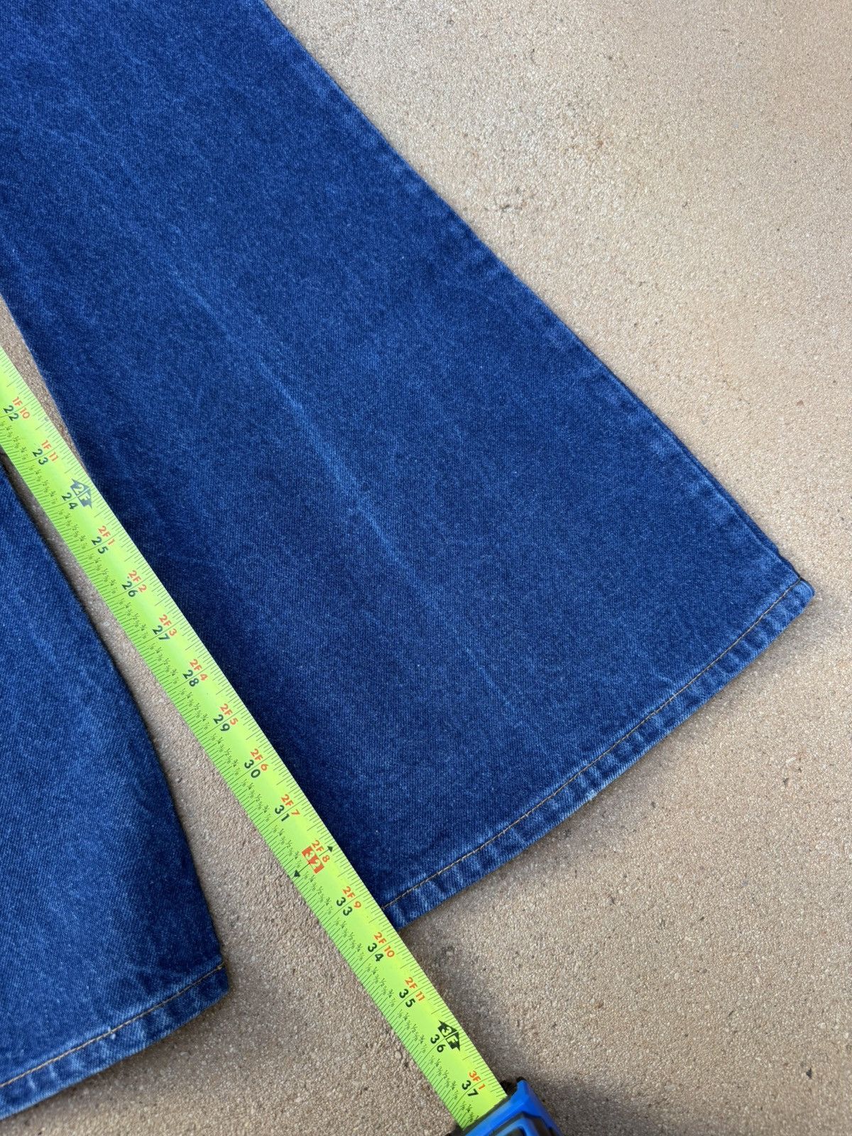 Levi's Vtg 80’s Levi’s 684 Orange Tab Bellbottom Flare Jeans 29x34 Size US 29 - 10 Thumbnail