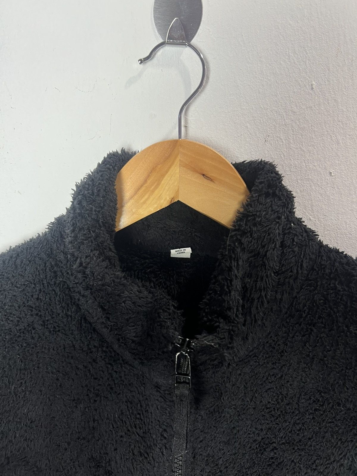 Uniqlo Uniqlo Fluffy Yarn Fleece Full Zip Jacket Size US L / EU 52-54 / 3 - 5 Thumbnail