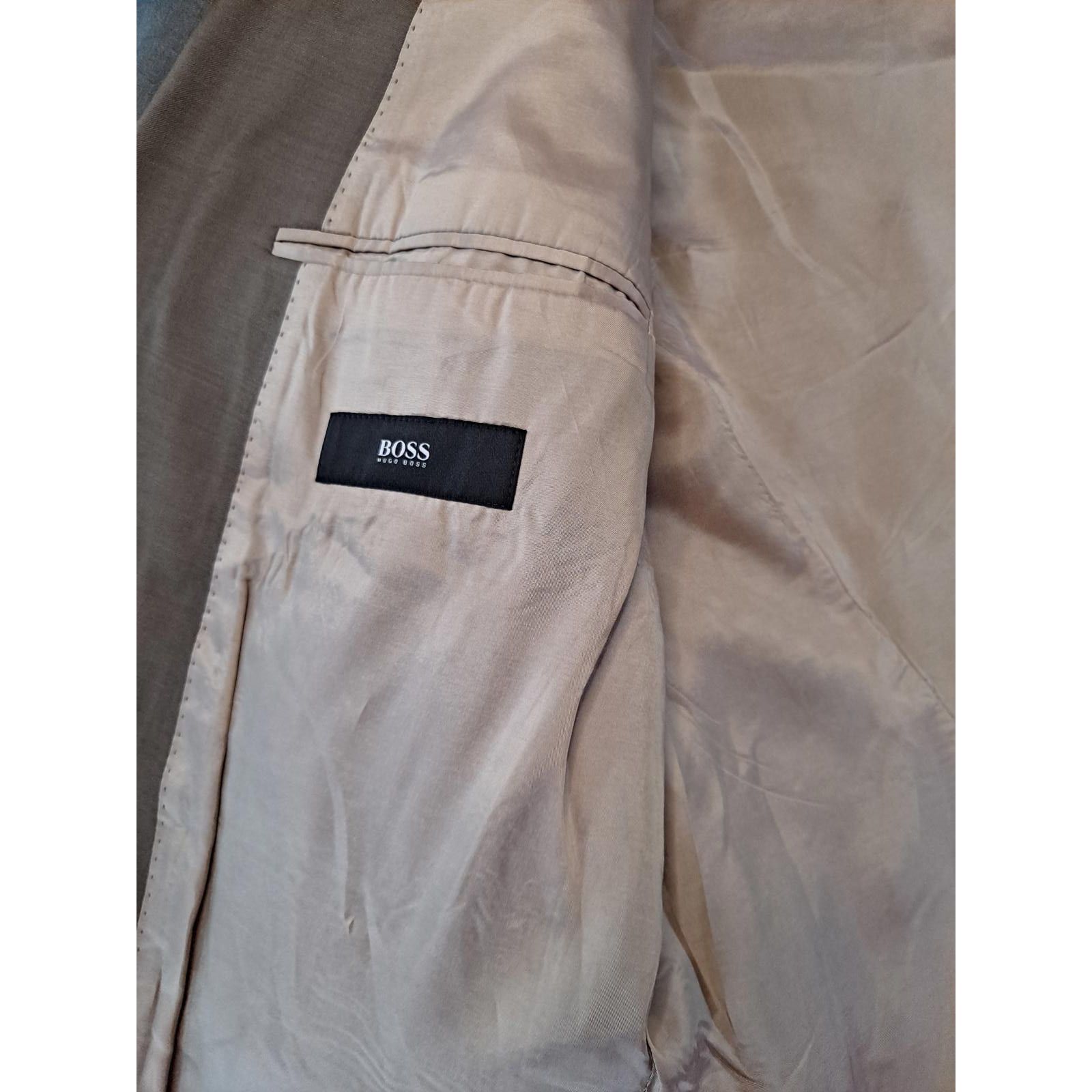 Hugo Boss Hugo Boss Super 130's Brown Suit Jacket 100% Wool Size 44L Size 44L - 4 Thumbnail