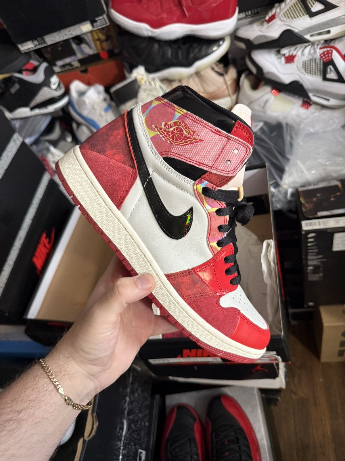 Jordan Brand Jordan retro 1 spiderverse sz 10.5 Size US 10.5 / EU 43-44 - 1 Thumbnail