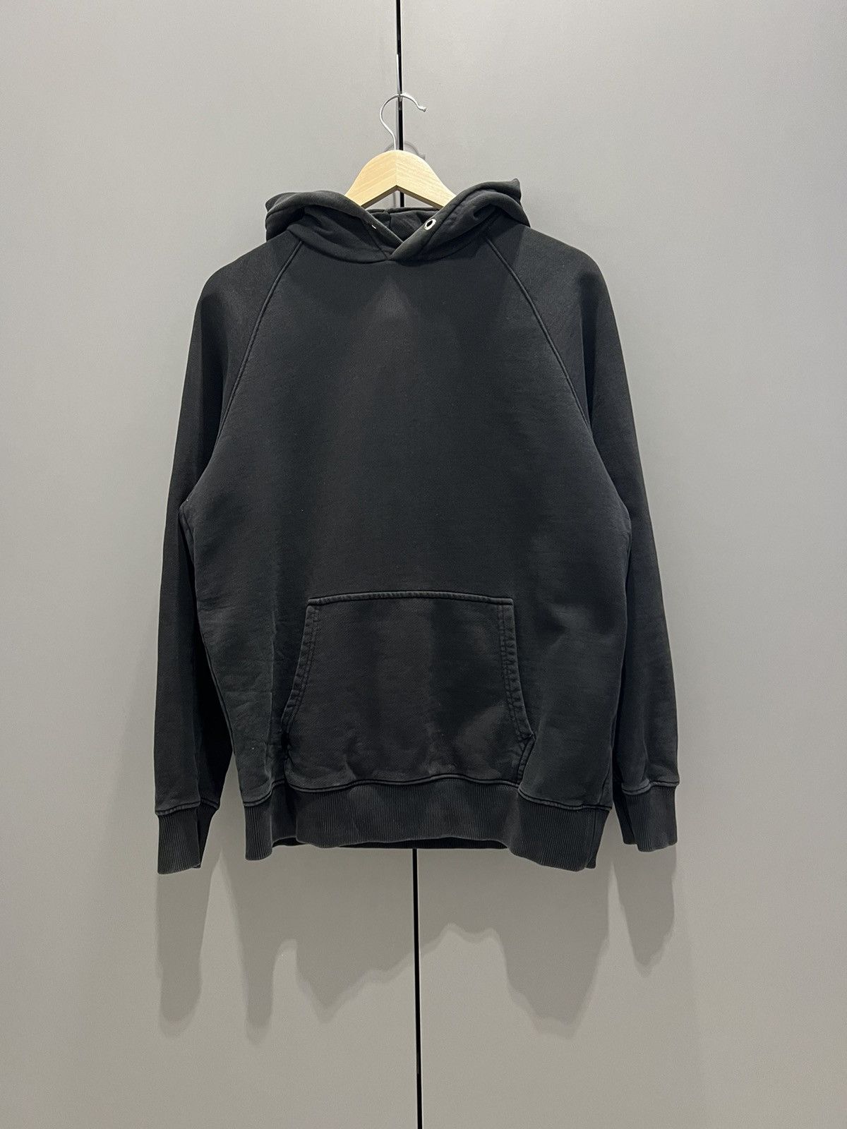 Givenchy GIVENCHY Reflective Faded Back Logo Hooded Sweatshirt Size US L / EU 52-54 / 3 - 5 Thumbnail