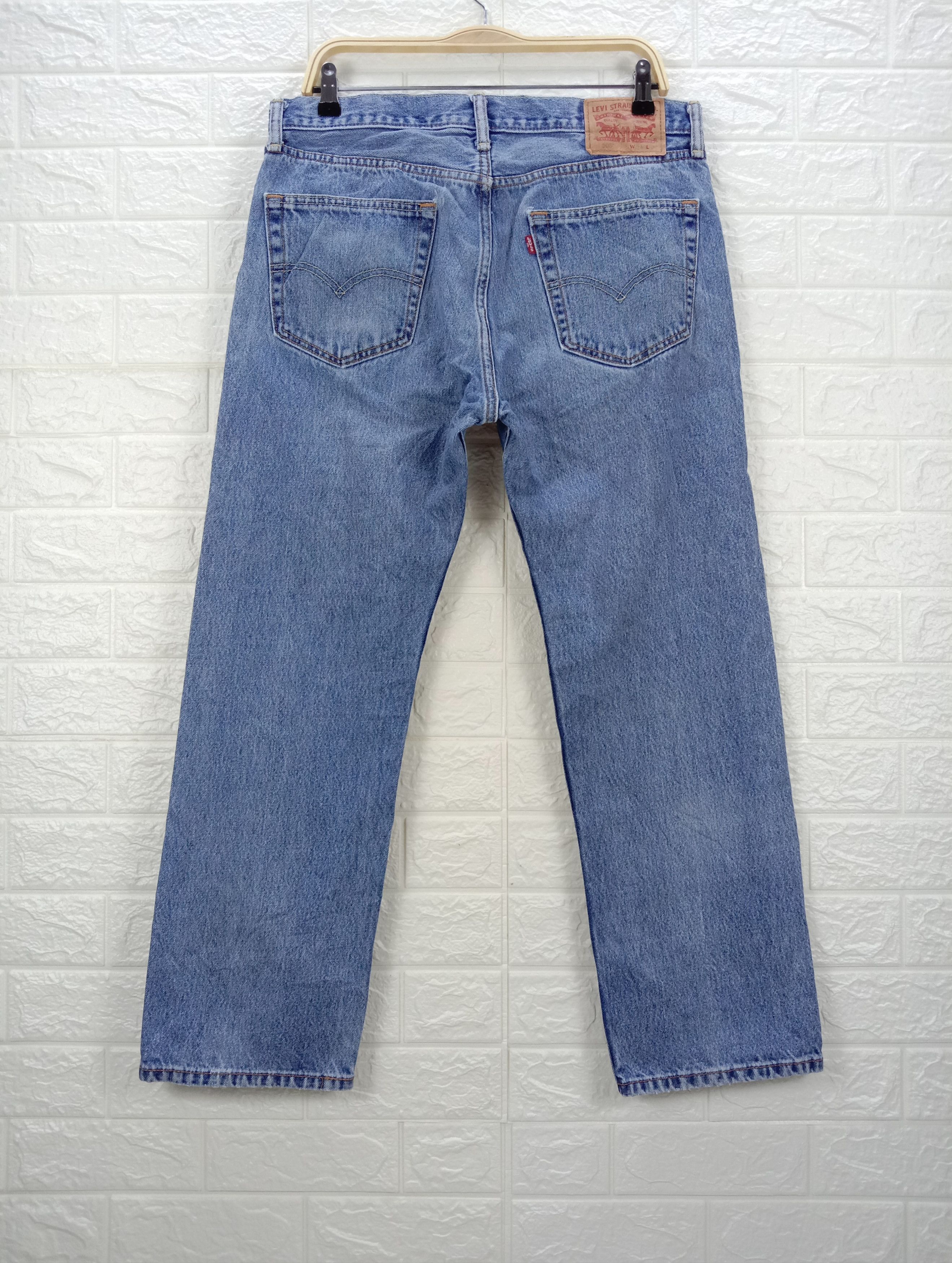 Levi's Vintage Levi's 505 Regular Fit Jeans Size US 34 / EU 50 - 5 Thumbnail