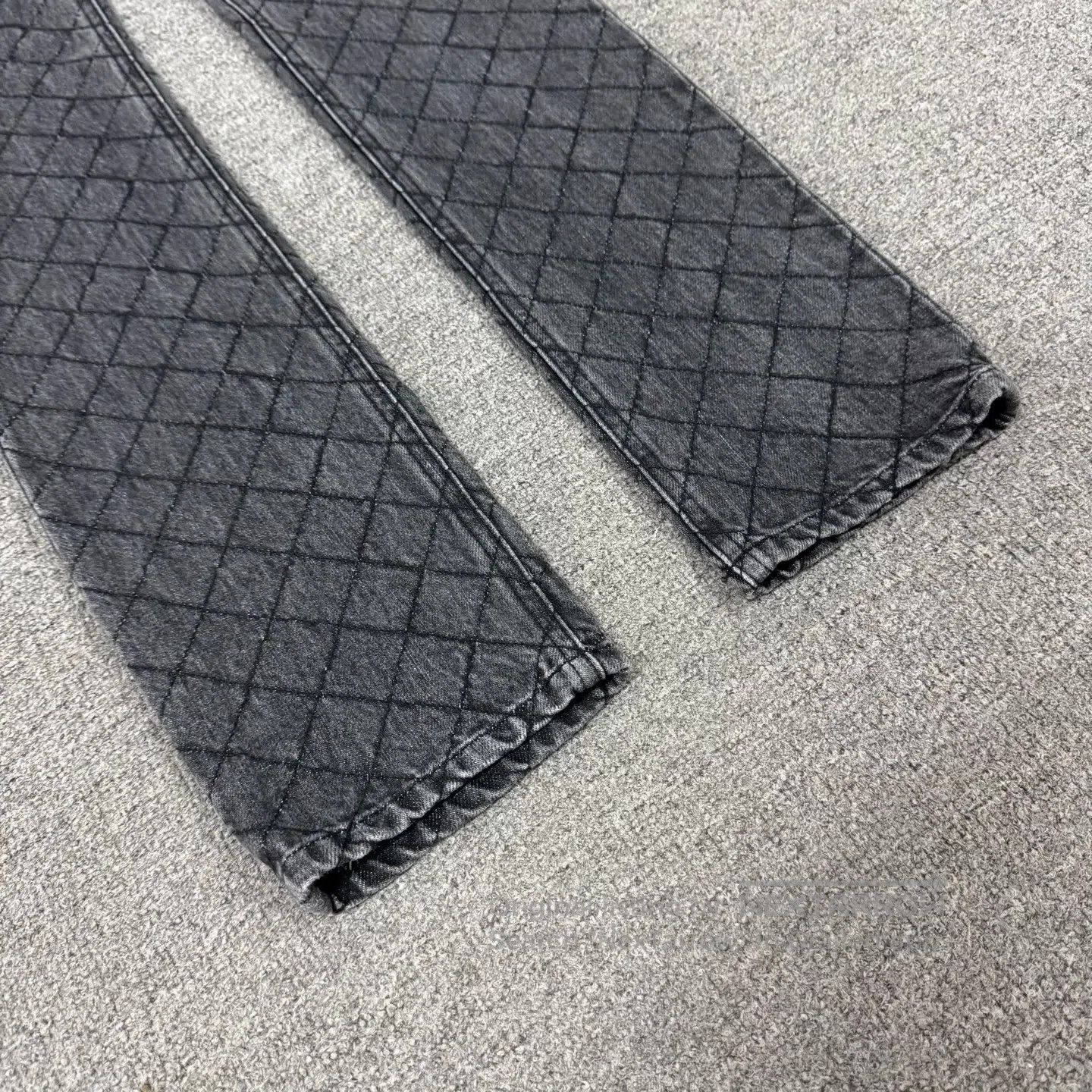 Chanel Chanel size 34 Raster-pattern straight-leg jeans| Size 26" / US 2 / IT 38 - 4 Thumbnail