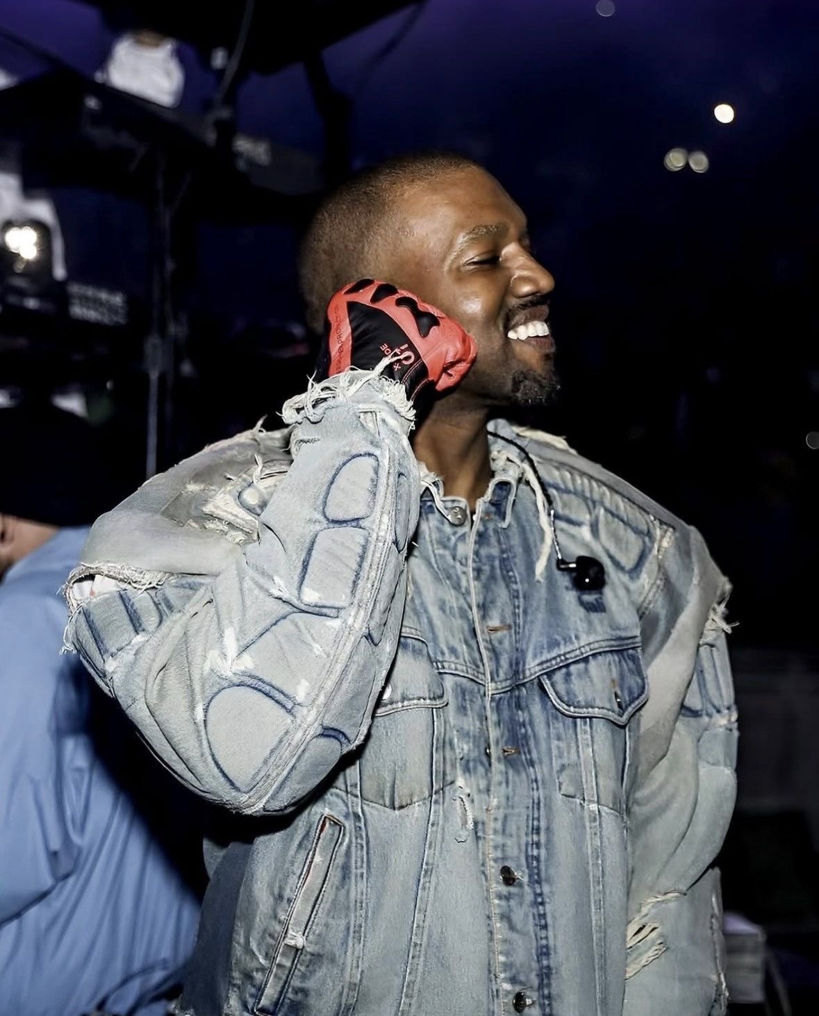 Balenciaga × Gap × Yeezy Prototype Padded Denim Jacket Size US M / EU 48-50 / 2 - 16 Thumbnail