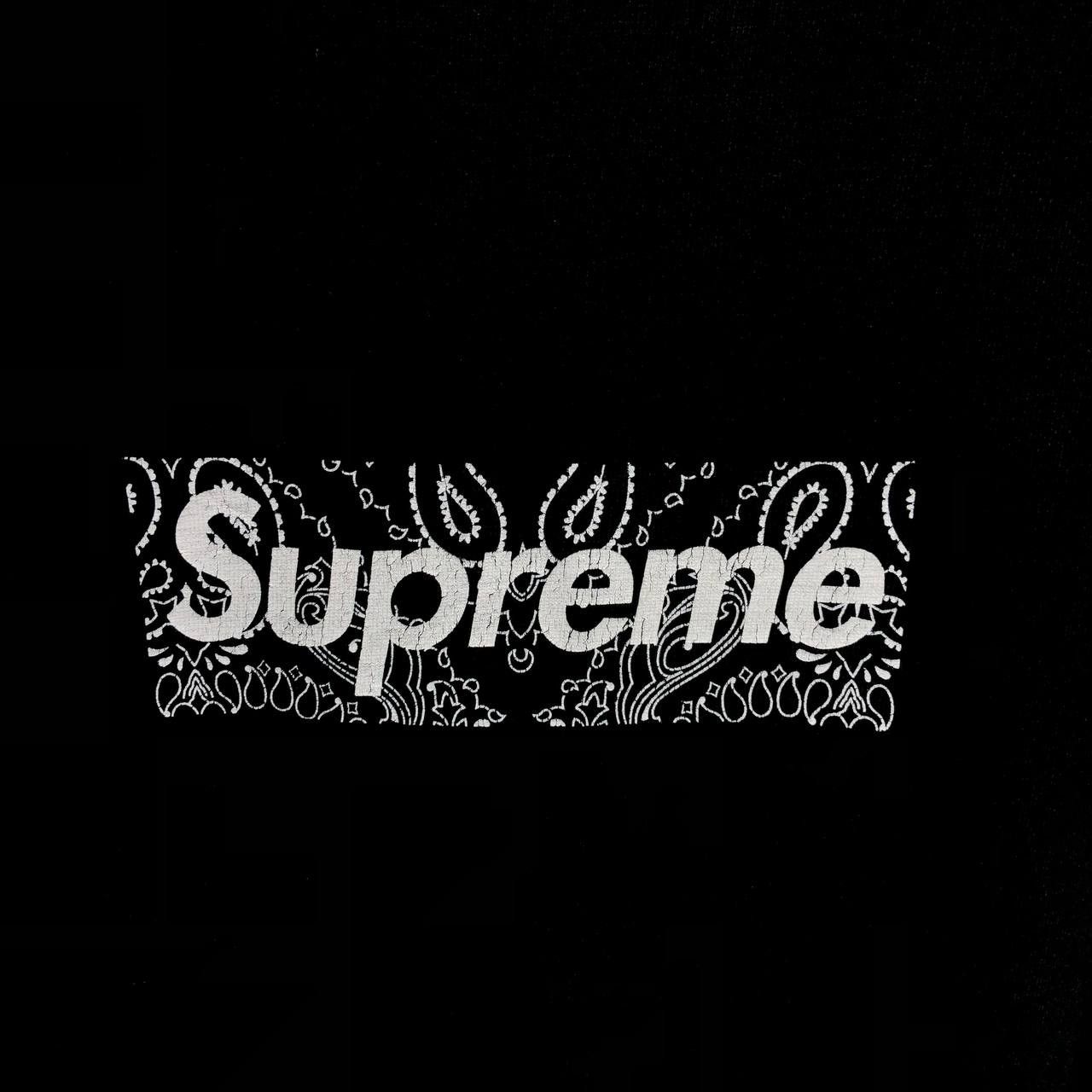 Supreme Supreme Bandana Box Logo tee Size US L / EU 52-54 / 3 - 2 Thumbnail