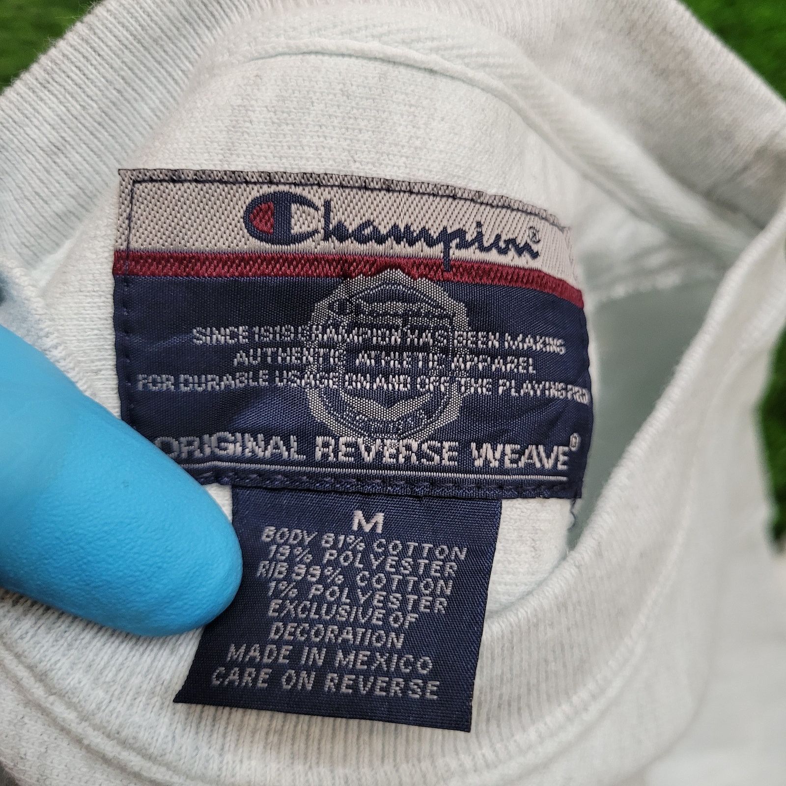 Champion VTG 90s Champion Reverse Weave Saint Marys Sweatshirt Boxy L Size US L / EU 52-54 / 3 - 7 Thumbnail