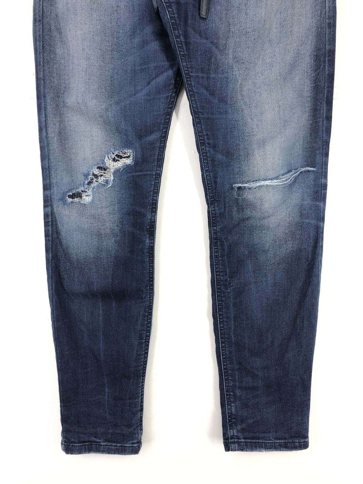Diesel Diesel Distressed Faded Blue Denim Sweatpants Size 26-30 Size US 26 / EU 42 - 7 Thumbnail