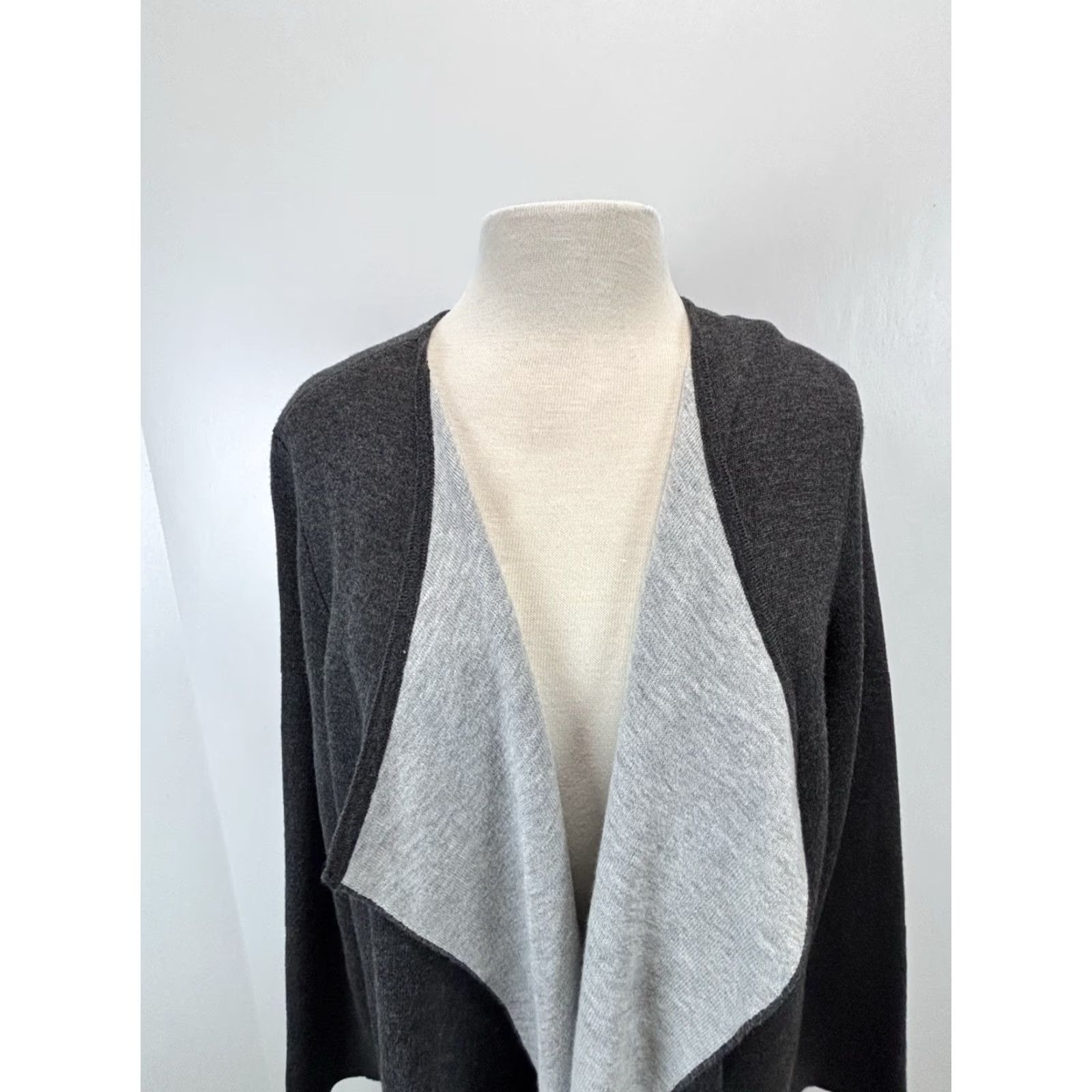 Vintage VINTAGE Chico's Open Cardigan Sweater XL Gray Classic Knit Long Sleeve Casual Womens Size XL / US 12-14 / IT 48-50 - 5 Thumbnail