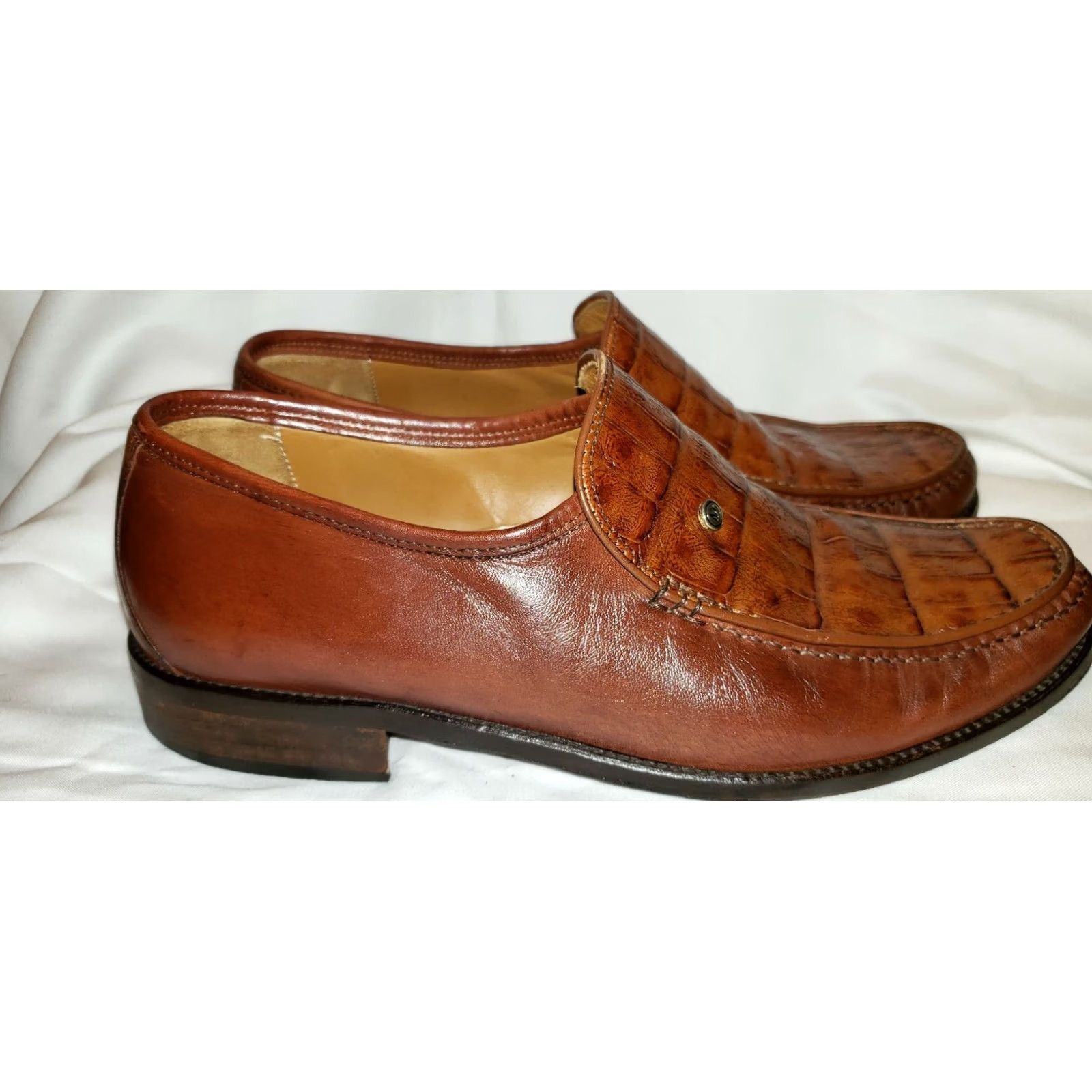 Vintage Gran Denexia Men’s Loafer 7.5M Brown Leather Alligator Apron Toe Dress Shoes Mens Brown Alligator Apron Toe Size US 8 / EU 41 - 4 Thumbnail