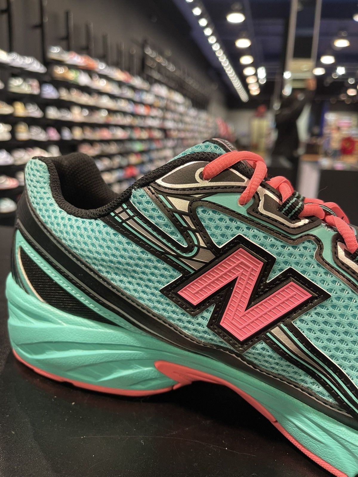 New Balance Size 13 - New Balance 740v2 Cyber Jade Size US 13 / EU 46 - 8 Thumbnail