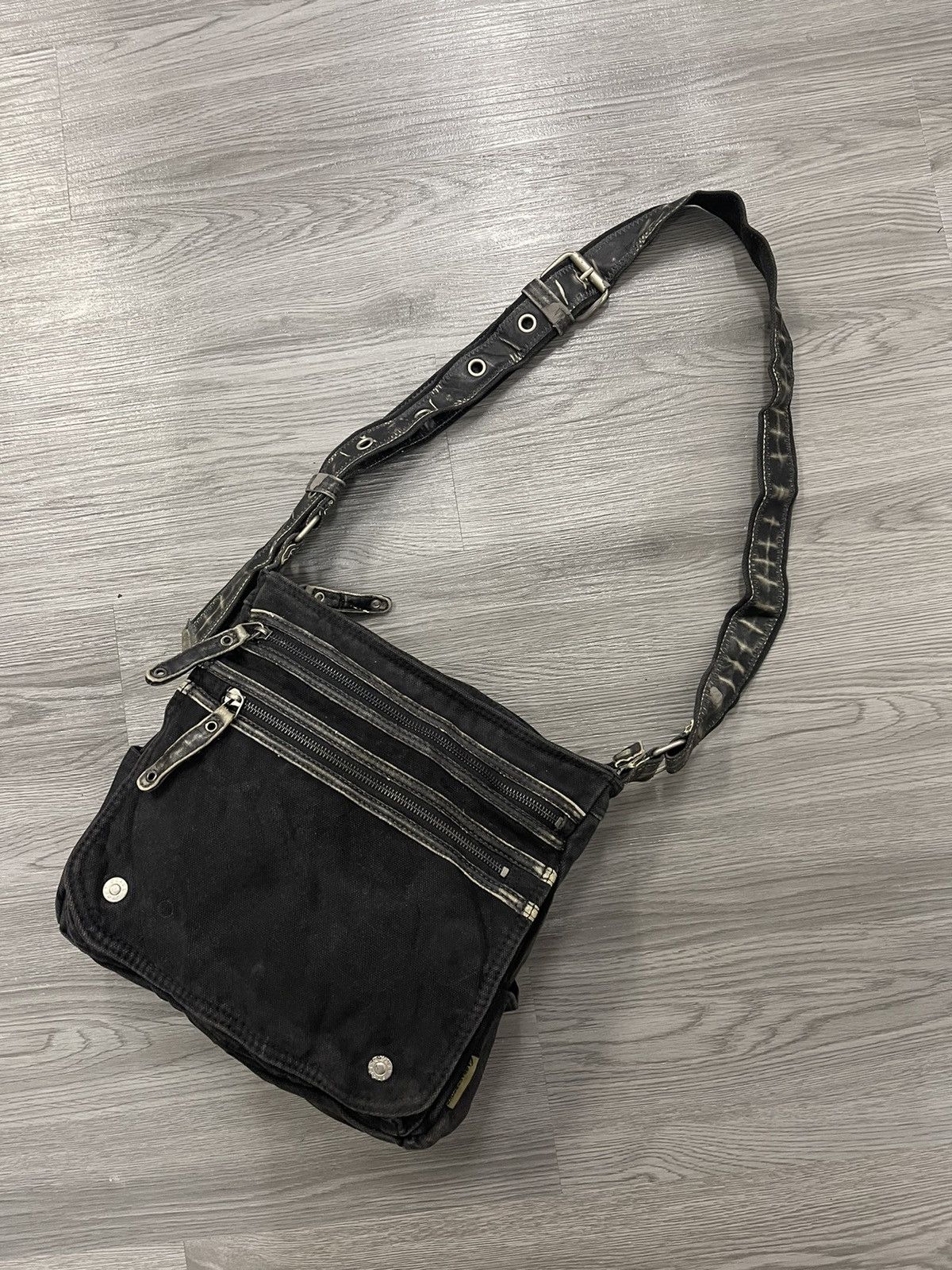 Japanese Brand Grand Stone Black Dyed Multi Compartment Utilities bag Size ONE SIZE - 2 Thumbnail
