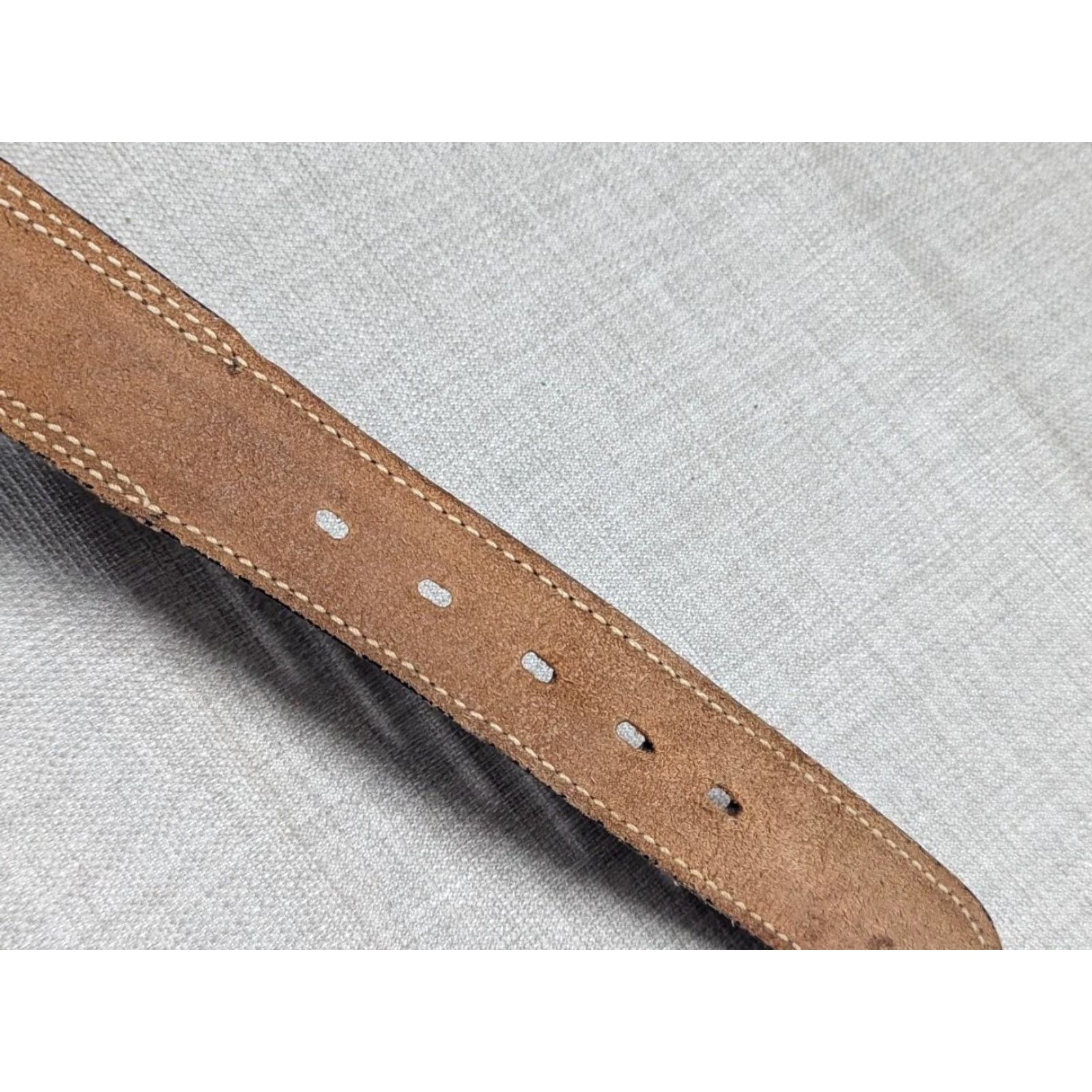Vintage VINTAGE USA MADE TOOLED BUCKLE BELT Cowhide Brown 30 Western Belt Mens 1-3/4" 36" Total Length 29-33" 30/31 Decade 80s? Size 30 - 5 Thumbnail