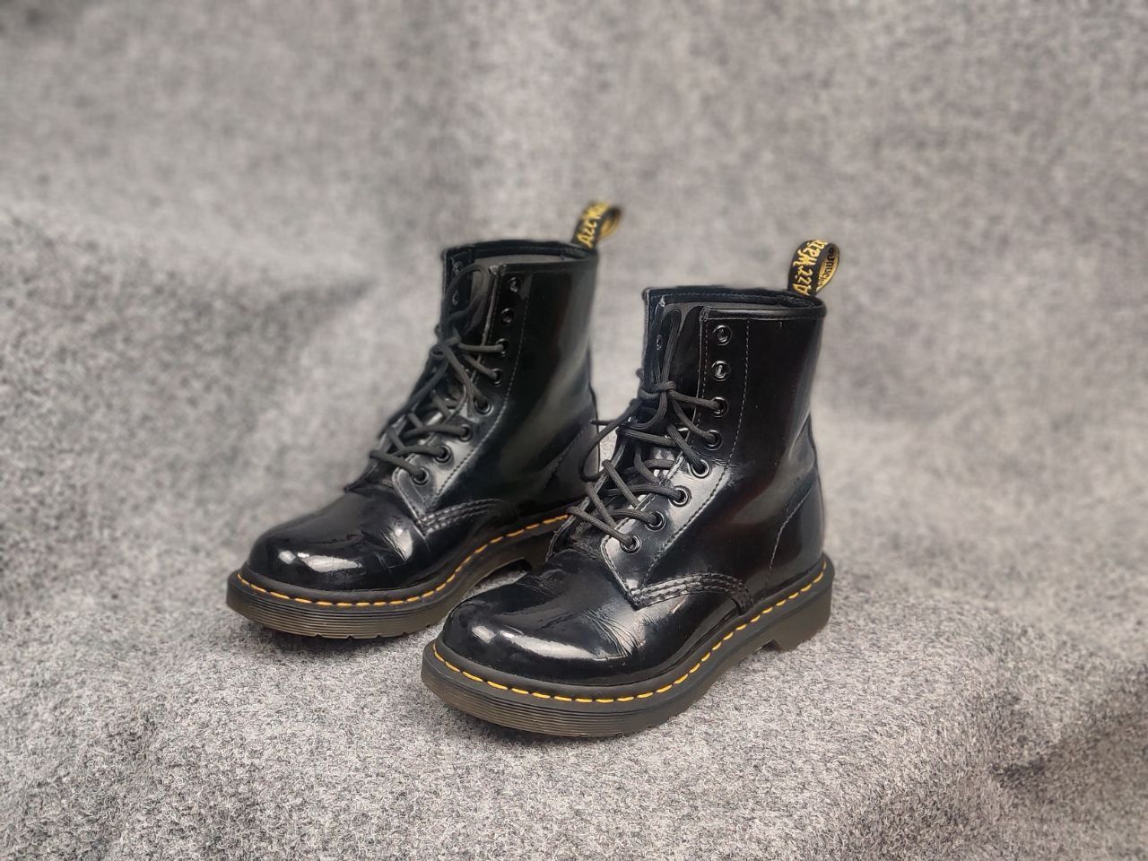Dr. Martens Dr. Martens 11821 Patent Black Leather Combat lace up Boots Size US 6 / IT 36 - 6 Thumbnail