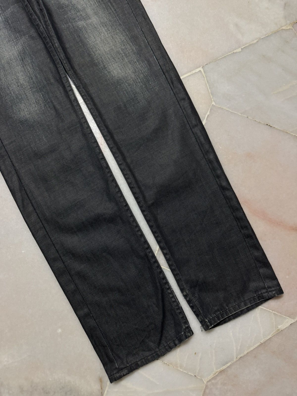 Japanese Brand VINTAGE BACK NUMBER WAXED BLACK JEANS MUDWASHED Size US 27 - 6 Thumbnail