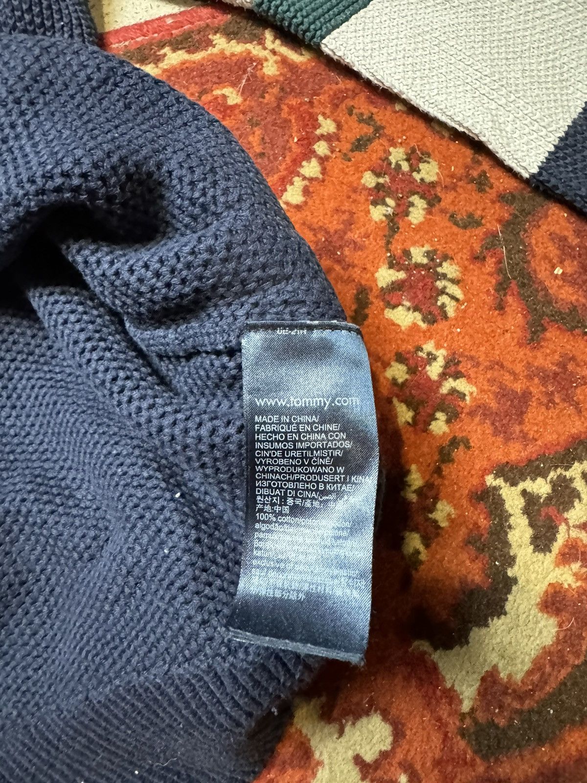 Tommy Hilfiger × Vintage Vintage Y2K Tommy Hilfiger Embroidered Logo Knitted Sweater Size US S / EU 44-46 / 1 - 6 Thumbnail