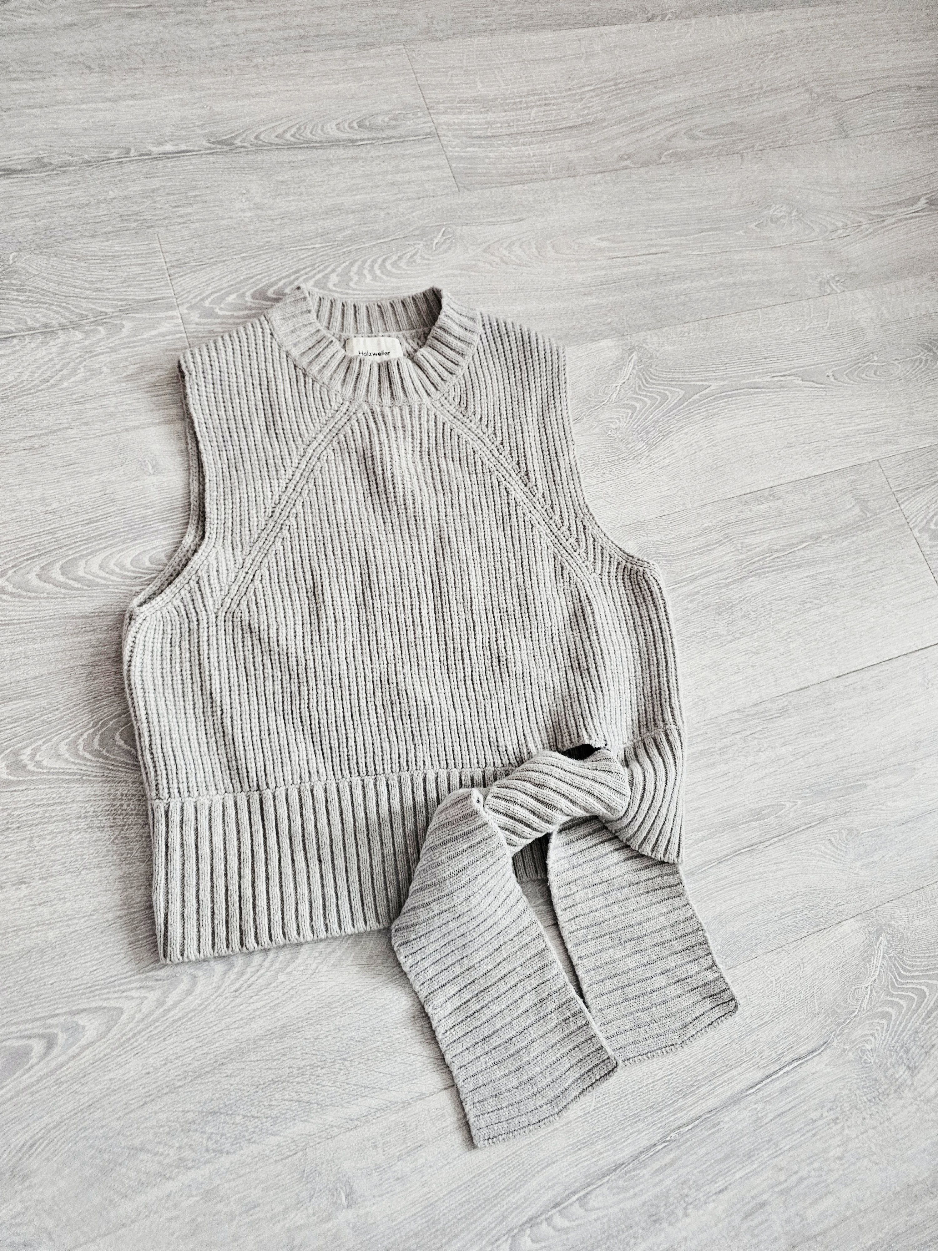 Holzweiler Gray wool vest Holzweiler xs 100% wool Size XS / US 0-2 / IT 36-38 - 1 Thumbnail