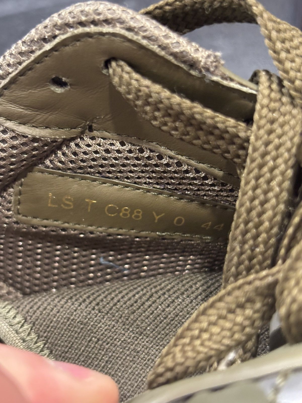 Valentino Valentino Rockrunner Plus ‘Camo Lime’ Size US 11 / EU 44 - 5 Thumbnail