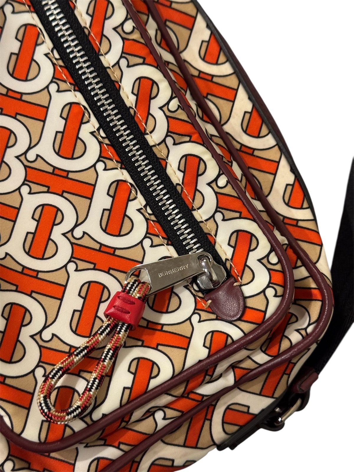 Burberry 🔥1000$ Burberry TB Monogram Nylon Paddy Crossbody Bag Size ONE SIZE - 6 Thumbnail