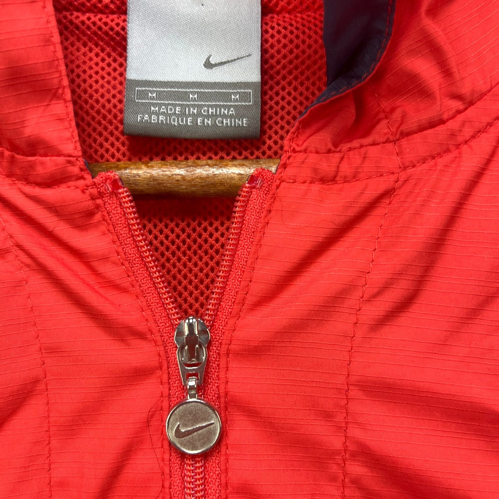 Nike VINTAGE Nike Windbreaker Jacket Swoosh Pink Womens M Size M / US 6-8 / IT 42-44 - 4 Thumbnail