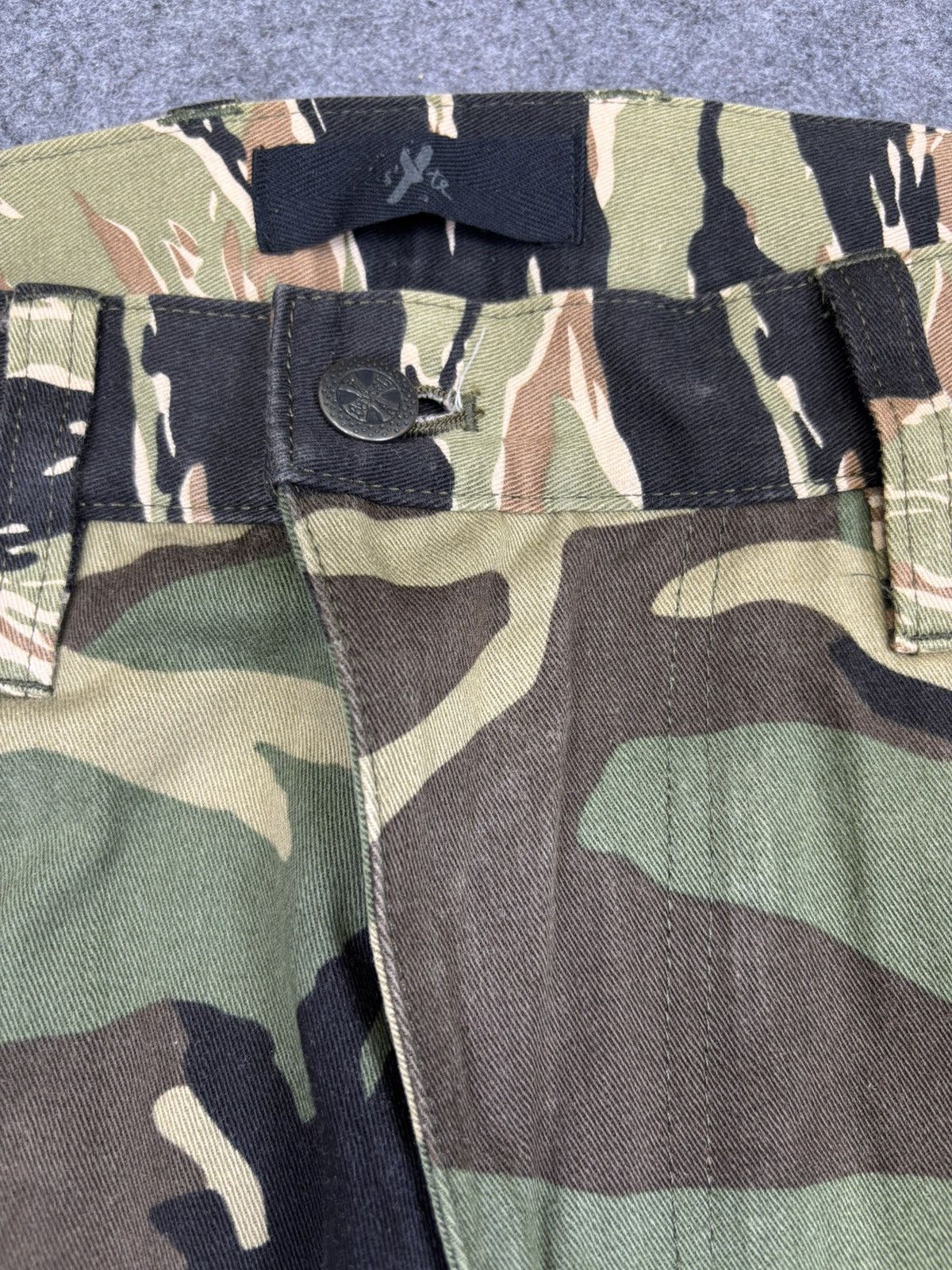 Yohji Yamamoto Yohji Yamamoto TigerStripe Woodland Patchwork Pant F709 Size US 30 / EU 46 - 3 Thumbnail