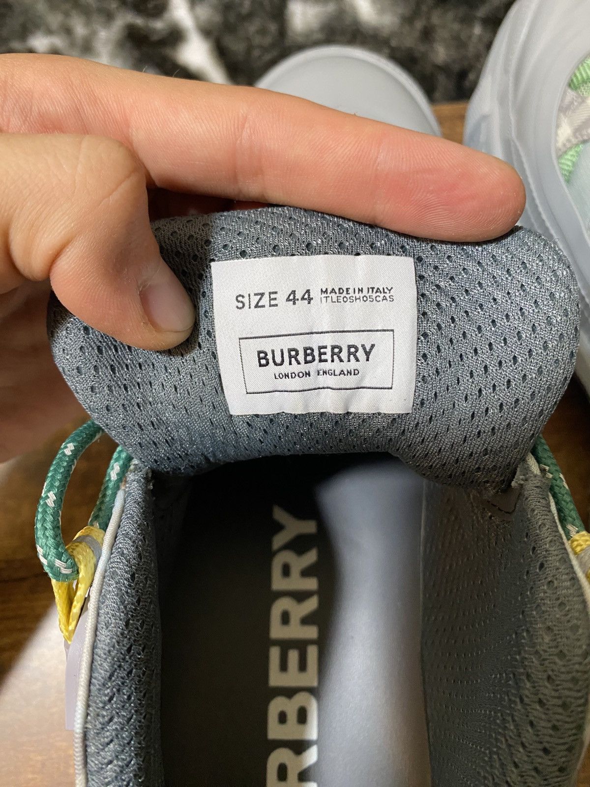 Burberry Burberry Ramsey Size US 11 / EU 44 - 7 Thumbnail