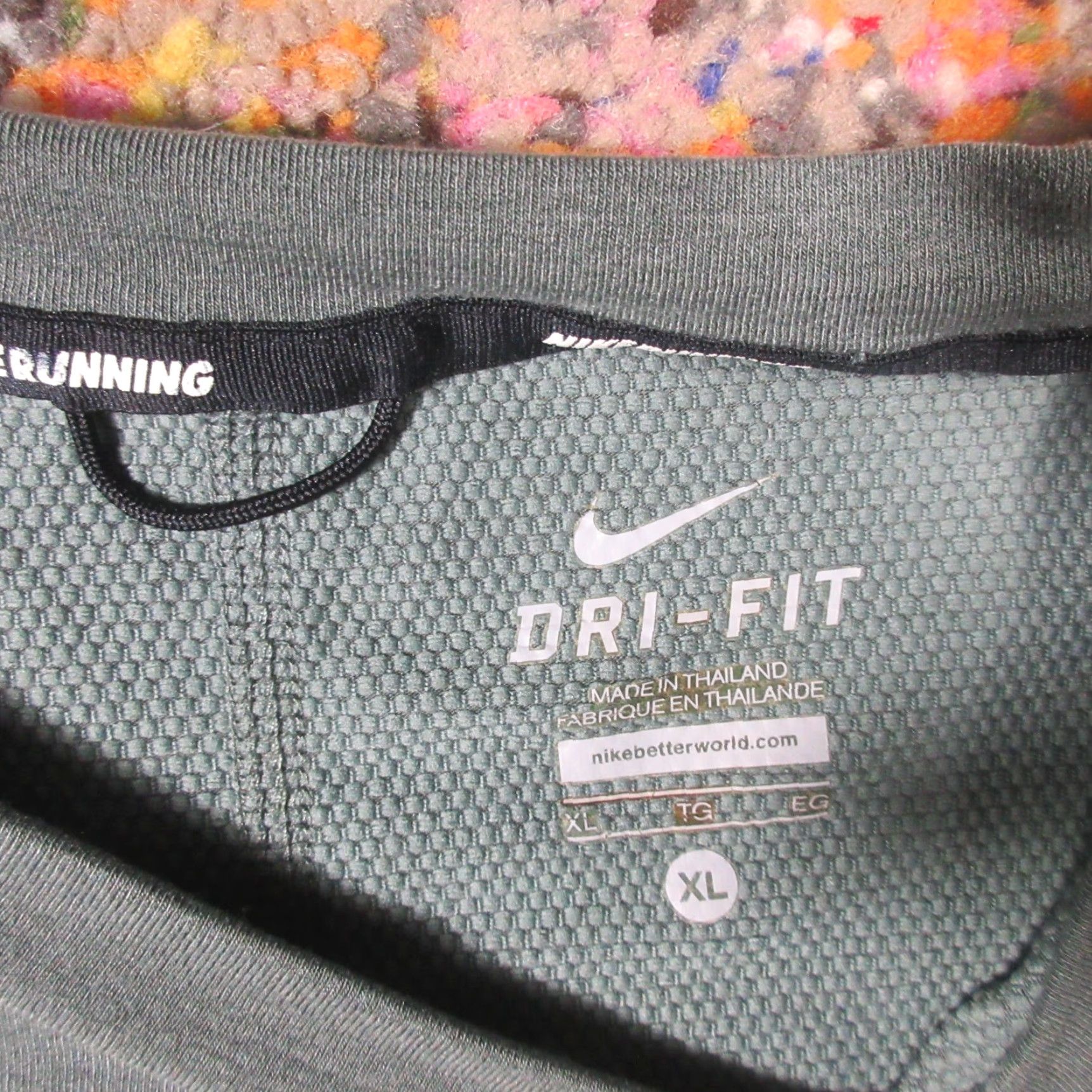 Nike Nike Dri-Fit Shirt Mens XL Green Long Sleeve Crew Neck Athletic Running & Jogging Size US XL / EU 56 / 4 - 3 Thumbnail