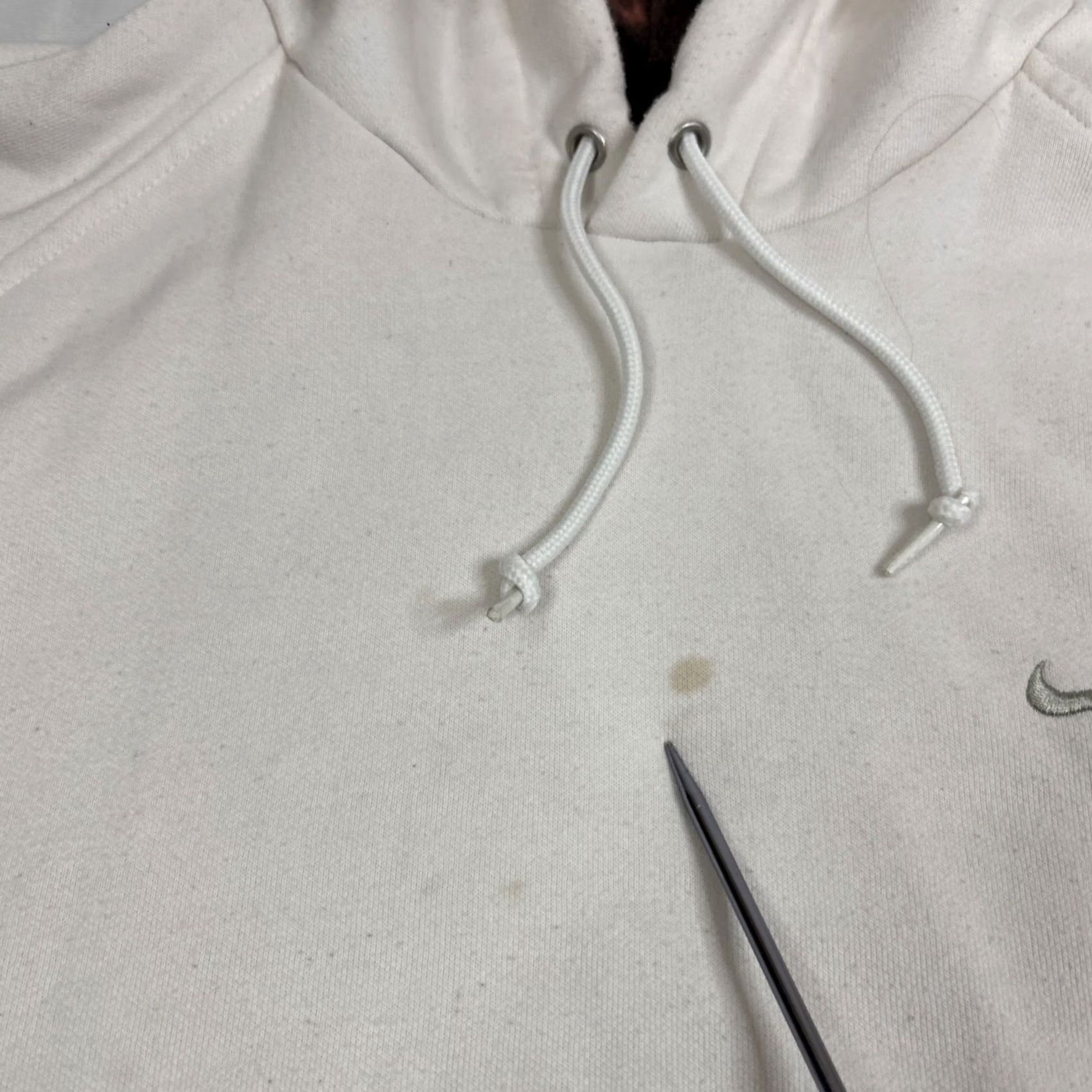 Nike VINTAGE Nike Hoodie Pullover Hooded Men XL Gray White Bleached Hood Tag Stains on front Size US XL / EU 56 / 4 - 5 Thumbnail