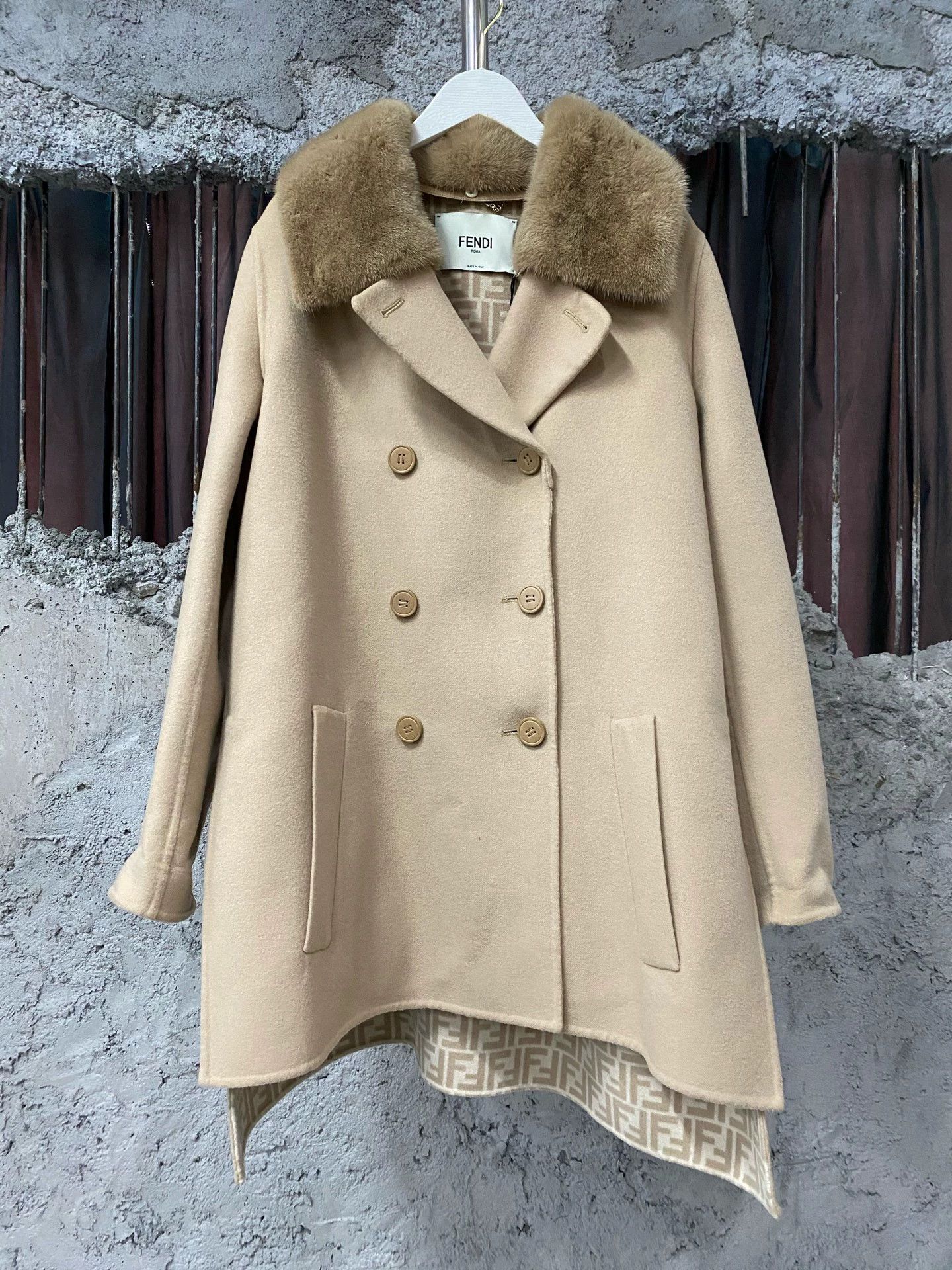 Fendi Fendi Mink Fur Collar FF DB Wool Trench 36 New Size XS / US 0-2 / IT 36-38 - 1 Thumbnail