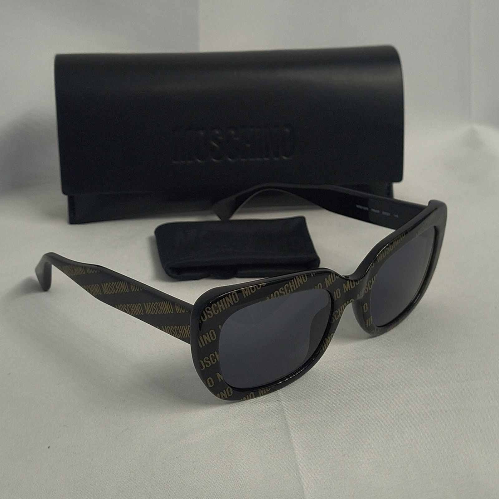 Moschino New Moschino Black and Gold Sunglasses Size ONE SIZE - 2 Thumbnail