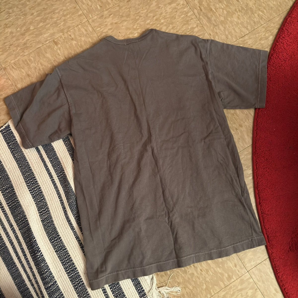 Comme des Garcons Homme Vintage Comme Des Garçons Ruffled T-shirt in Grey Size US L / EU 52-54 / 3 - 3 Thumbnail