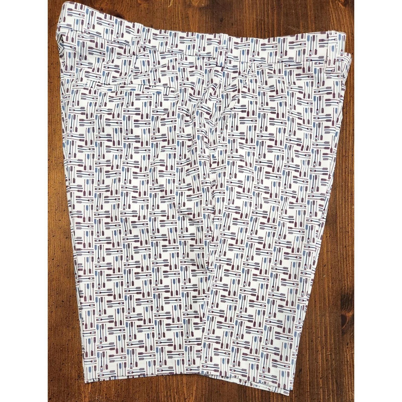 Roundtree & Yorke Roundtree & Yorke Performance Shorts Men Size 42 x 9 Flat White Paddle Print Chino Regular Fit Polyester Elastane White 9 in Inseam Mens Size US 42 / EU 58 - 3 Thumbnail