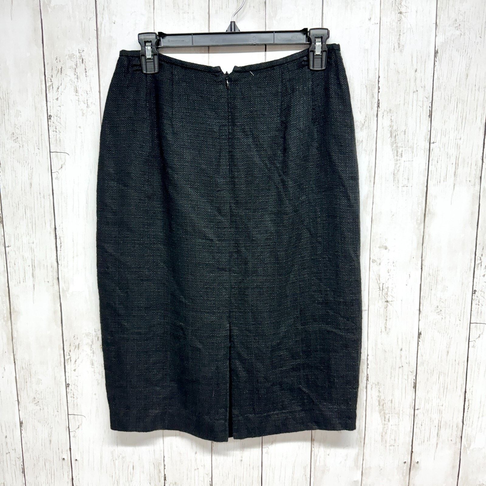 Lafayette 148 Lafayette 148 Skirt Size 6 Black Textured Midi Zip Closure Size 28" / US 6 / IT 42 - 5 Thumbnail