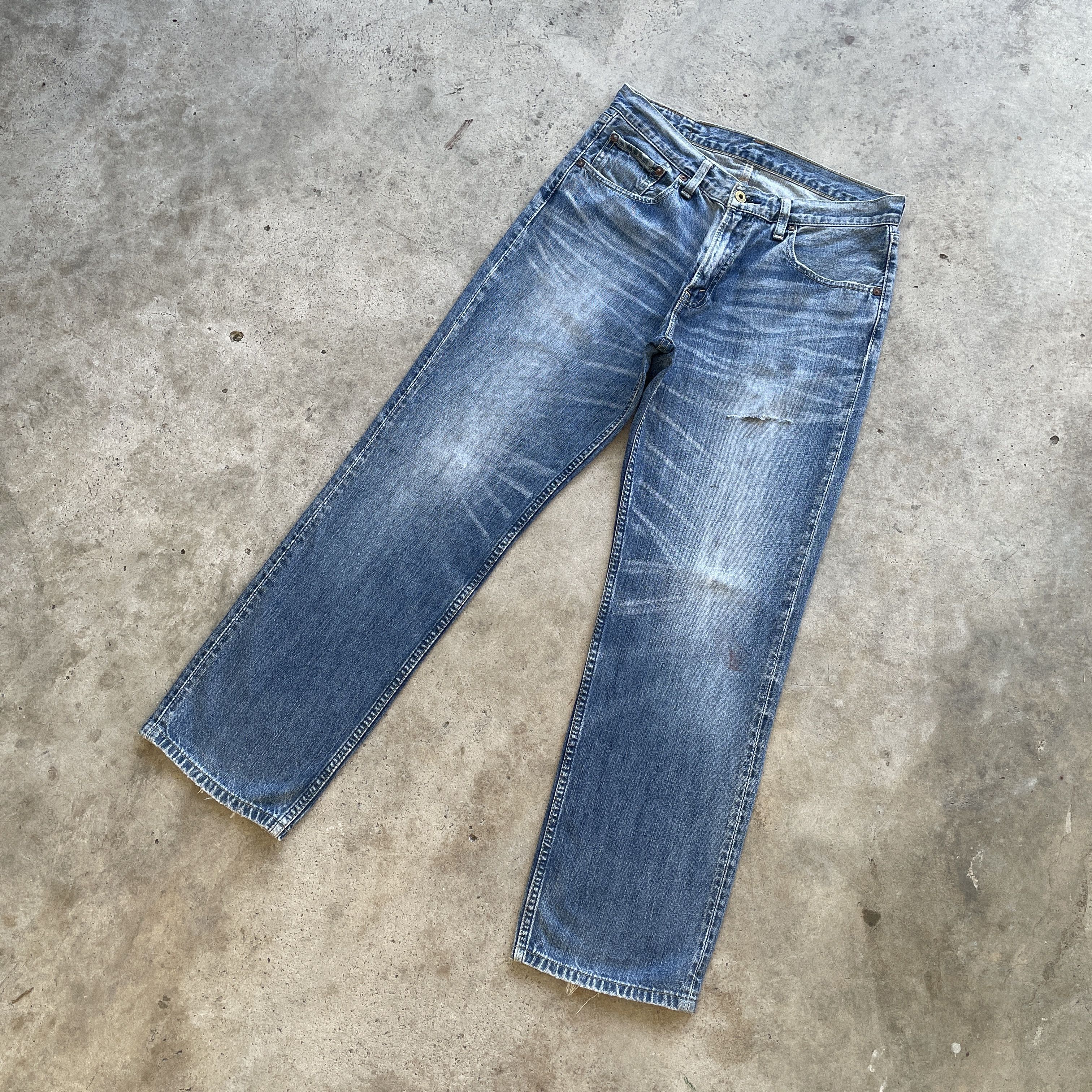 Levi's VINTAGE LEVI’S 502 JEANS FADED DENIM PANTS DISTRESSED W32 Size US 32 / EU 48 - 1 Thumbnail