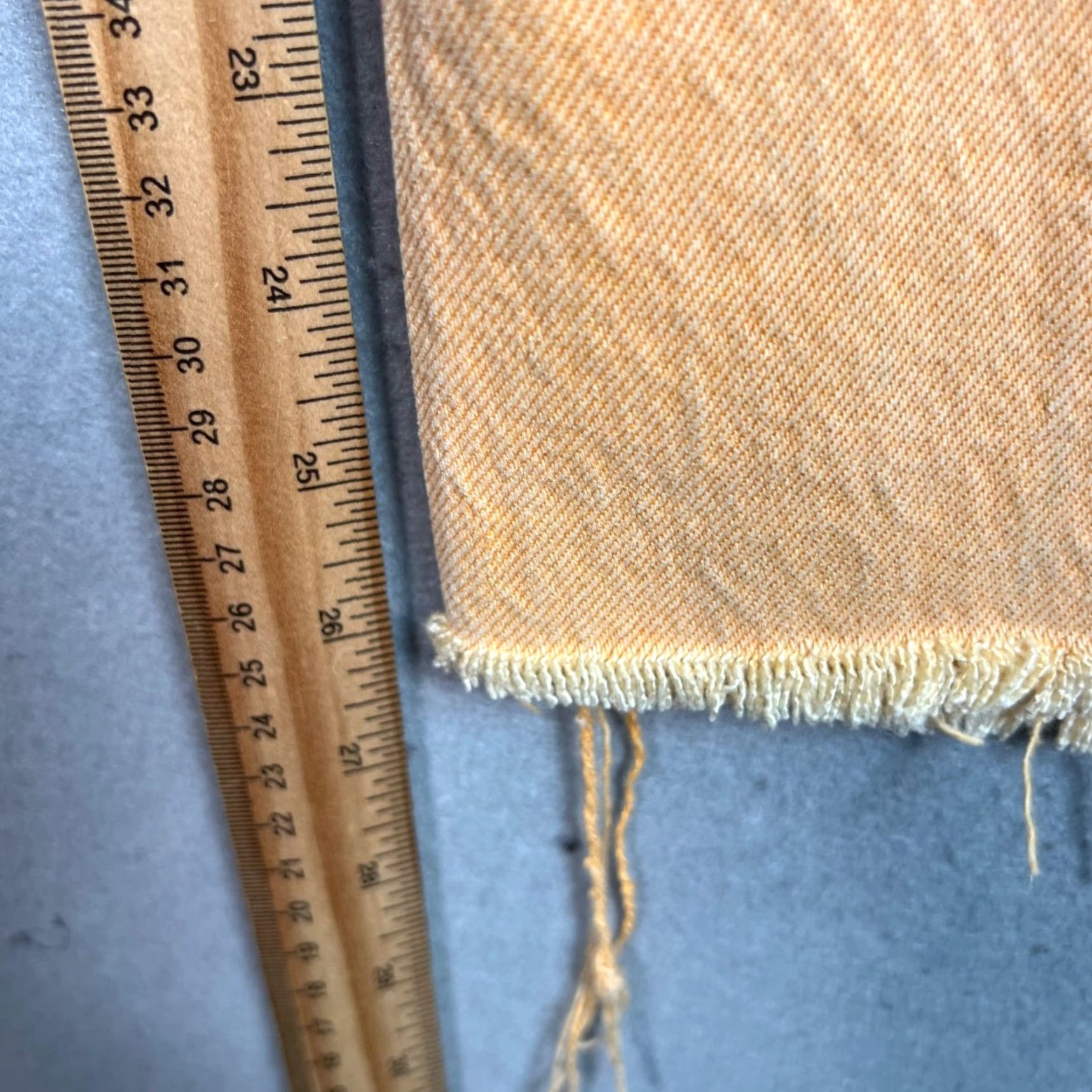 Zara VINTAGE Zara Yellow High-Waisted Frayed Hem Straight Leg Jeans Adult Womens 6 27x27 Denim Jeans Womens Size 28" / US 6 / IT 42 - 6 Thumbnail