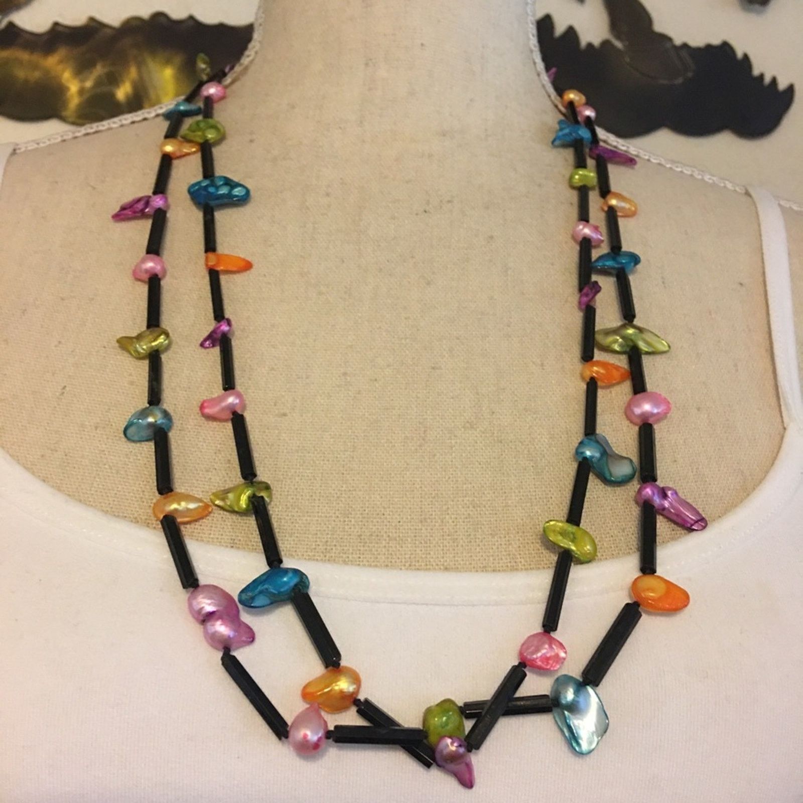 Jewelry Colorful dyed abalone shell bugle bead necklace Size ONE SIZE - 1 Thumbnail