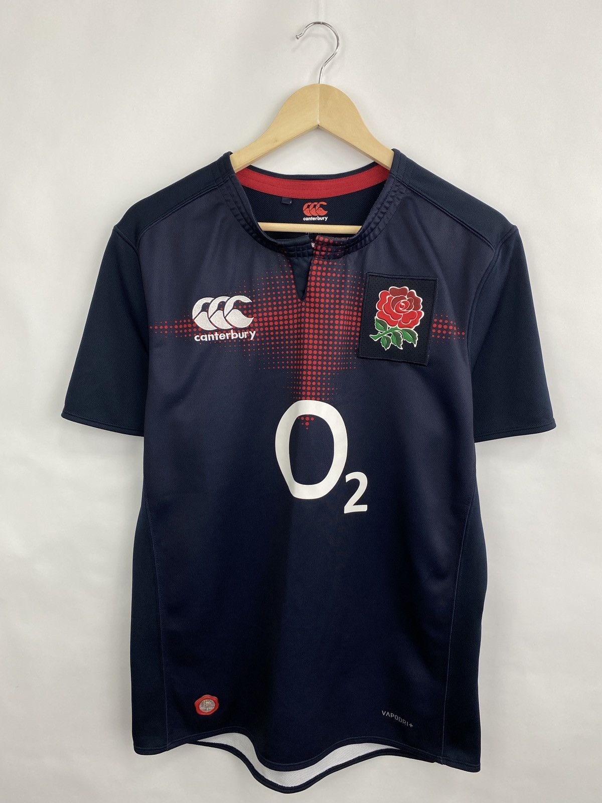 Canterbury of New Zealand 🏴󠁧󠁢󠁥󠁮󠁧󠁿 England National Rugby Team Canterbury O2 Jersey t-shirt Size US M / EU 48-50 / 2 - 3 Thumbnail