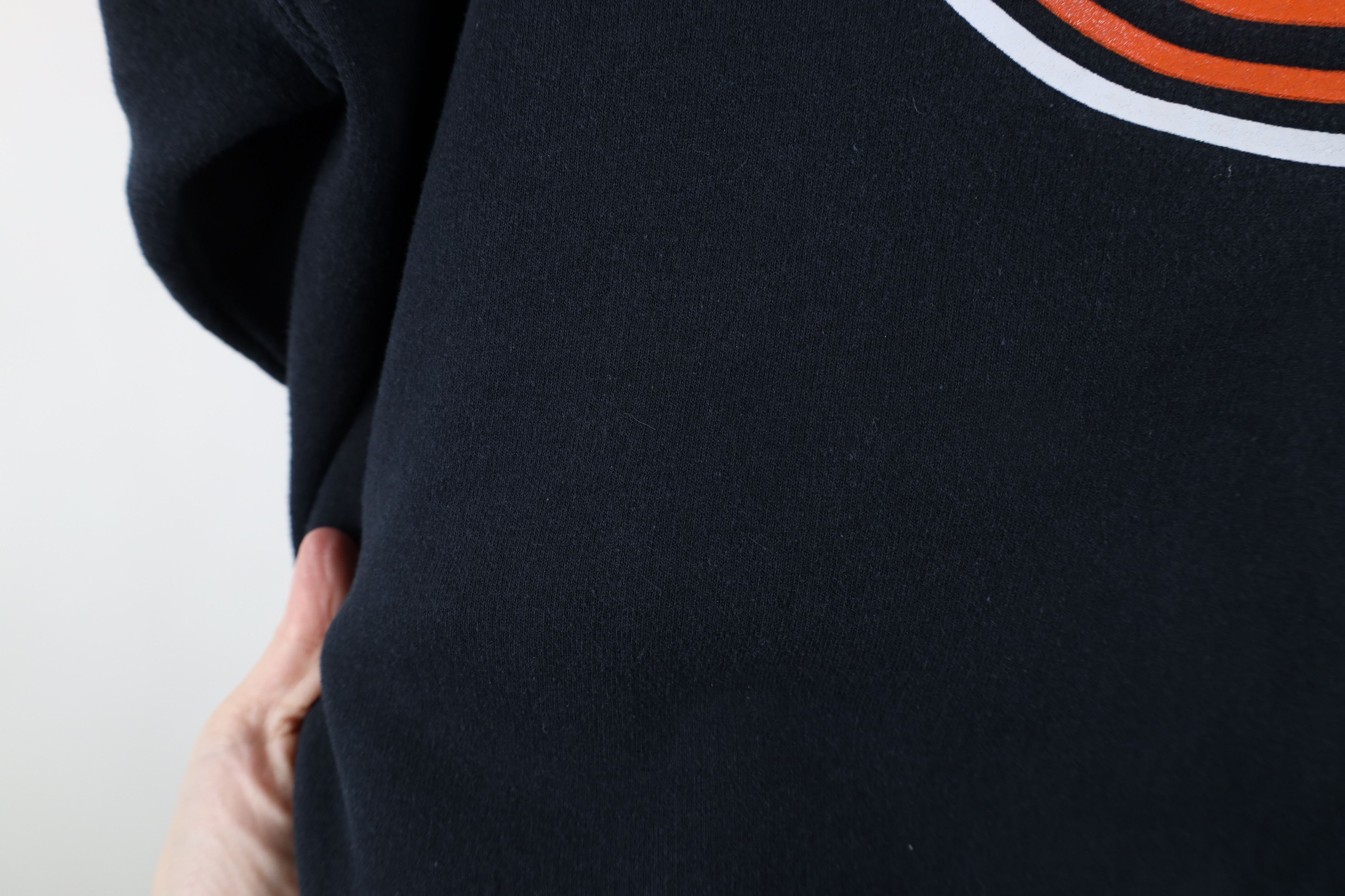 Vintage Vintage Charlotte Basketball Crewneck Sweatshirt Black Size US XL / EU 56 / 4 - 7 Thumbnail