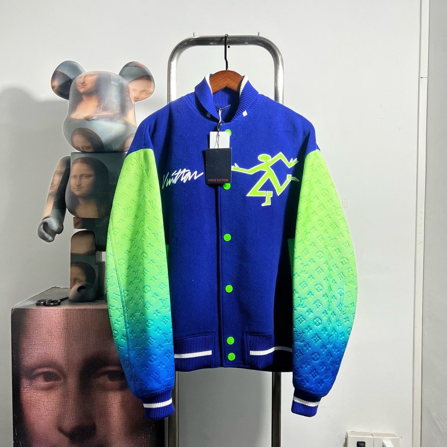 Louis Vuitton Louis Vuitton Tie-Dye Gradient Multi Light Jacket xxl Men Size US XXL / EU 58 / 5 - 1 Thumbnail
